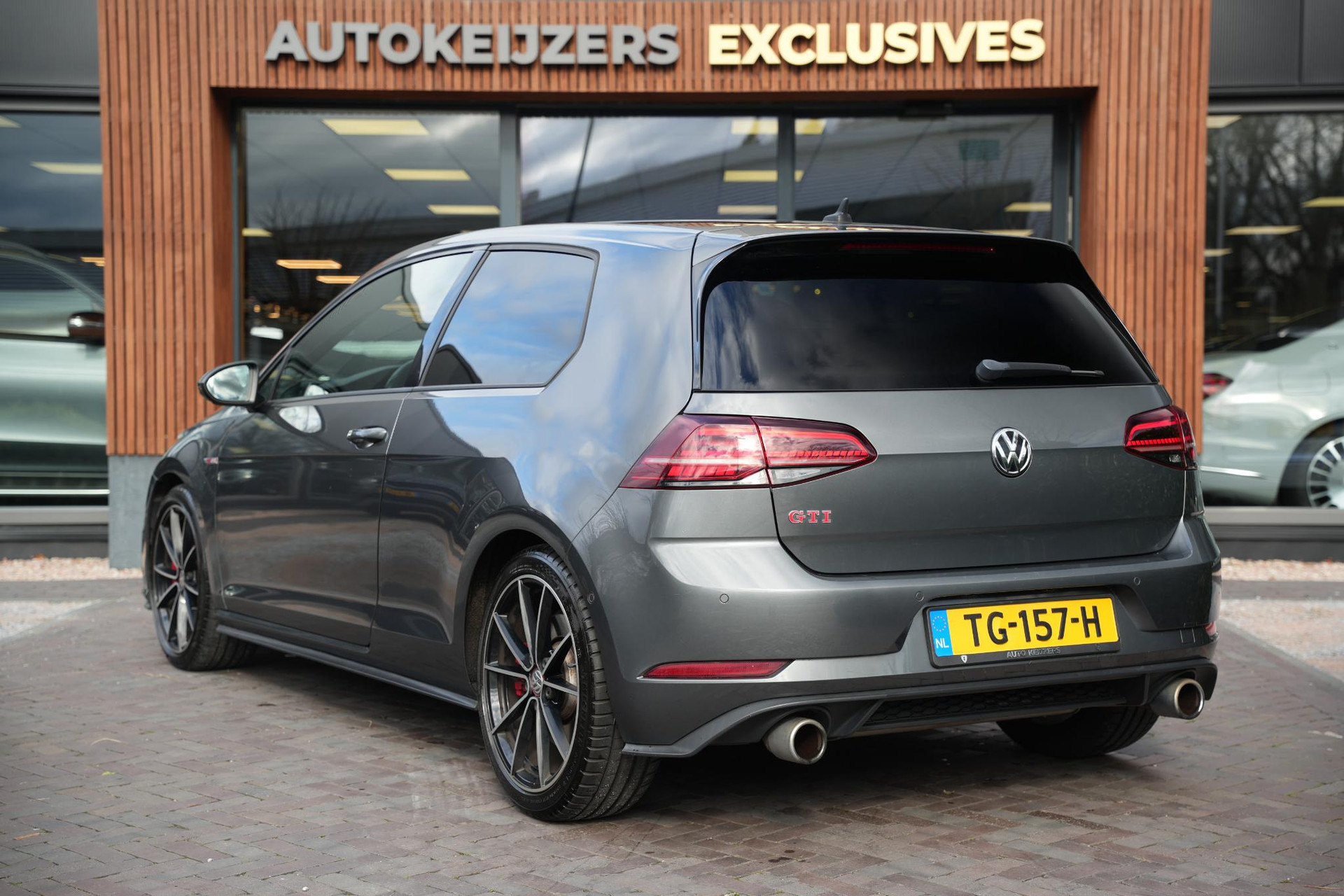 Volkswagen Golf 2.0 TSI GTI Performance 2017 Metallic indium grey (X3X3) 7