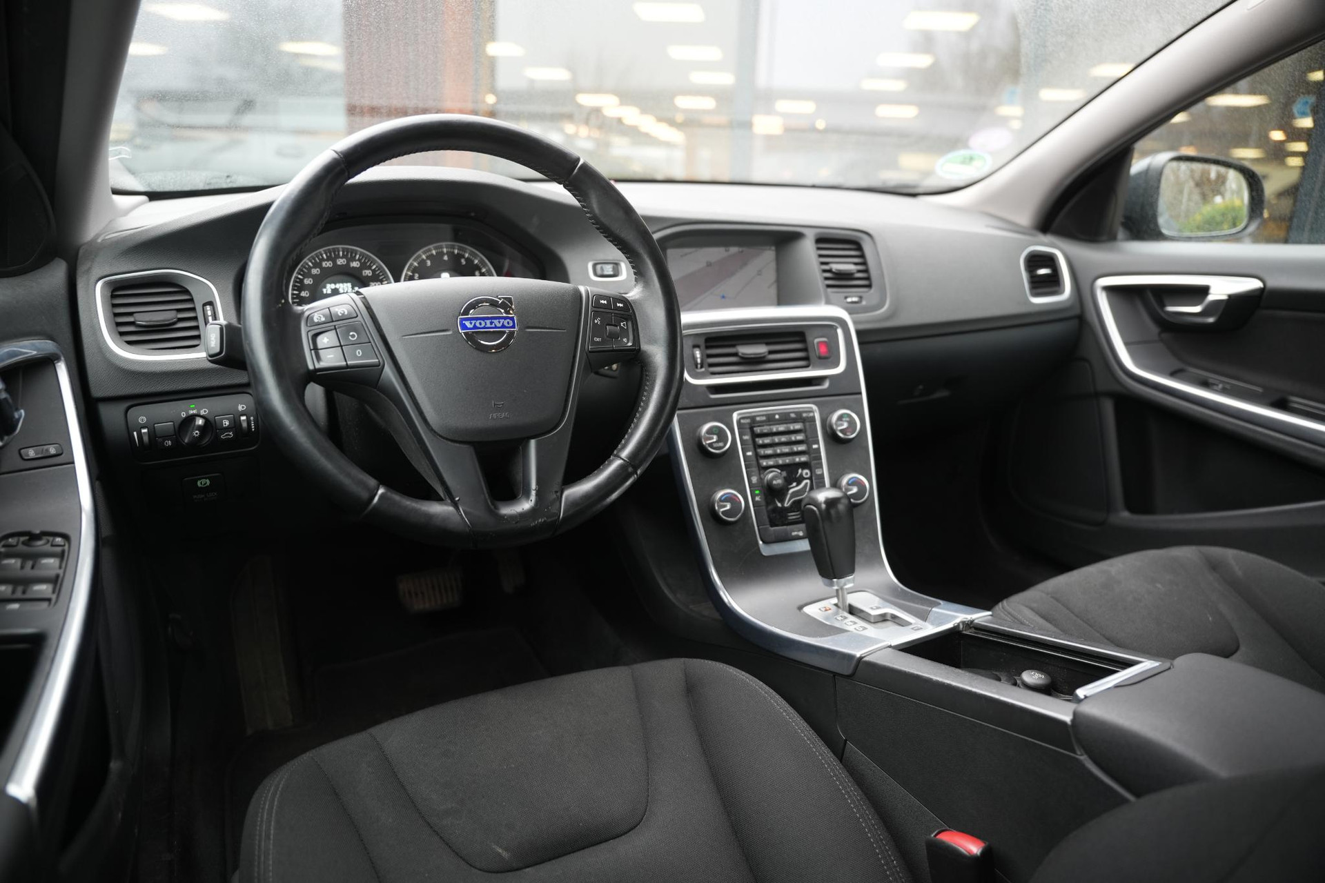 Volvo S60 1.6 T4 Kinetic 2011 SAVILE GREY (492) 2