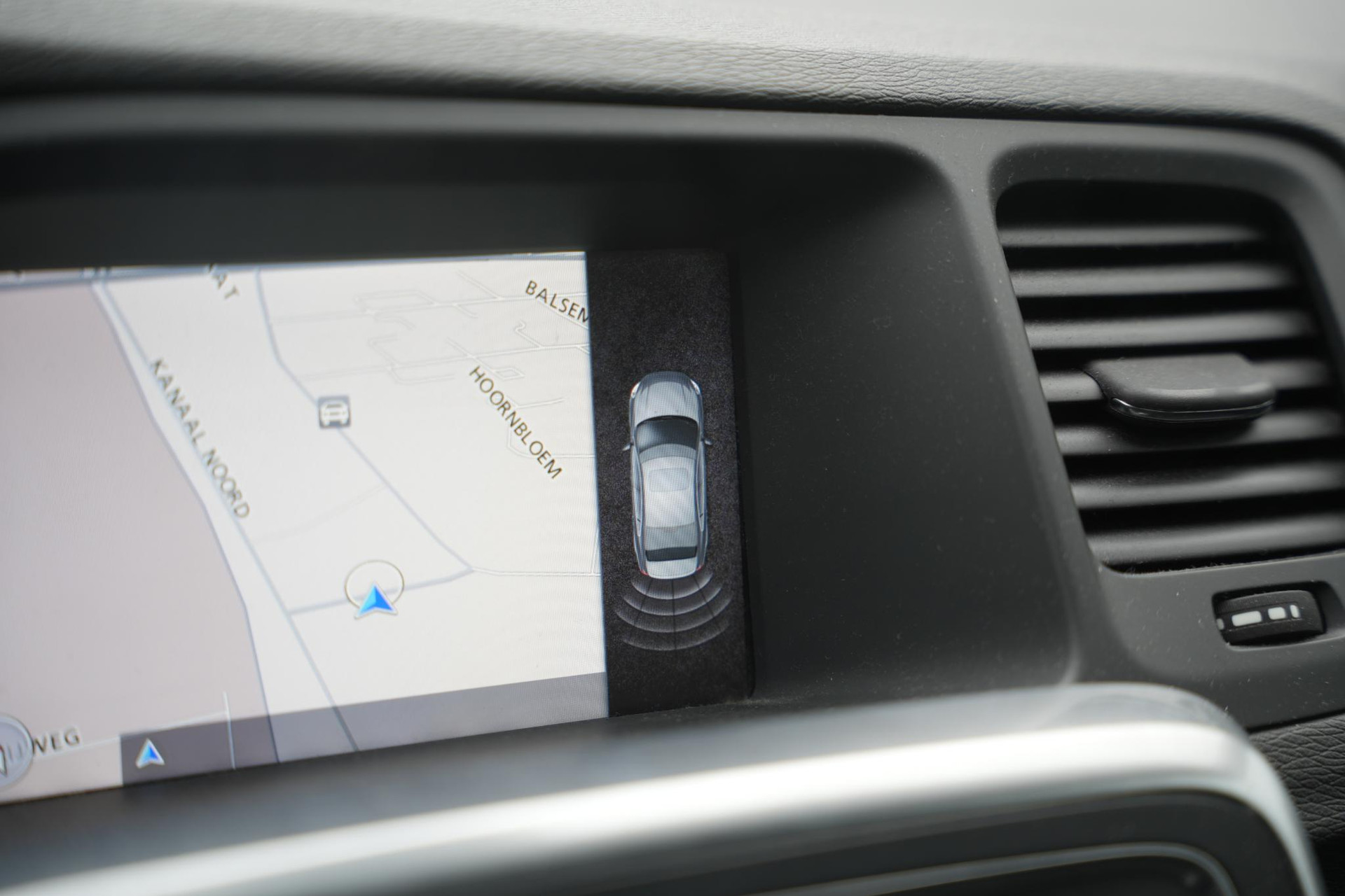 Volvo S60 1.6 T4 Kinetic 2011 SAVILE GREY (492) 22