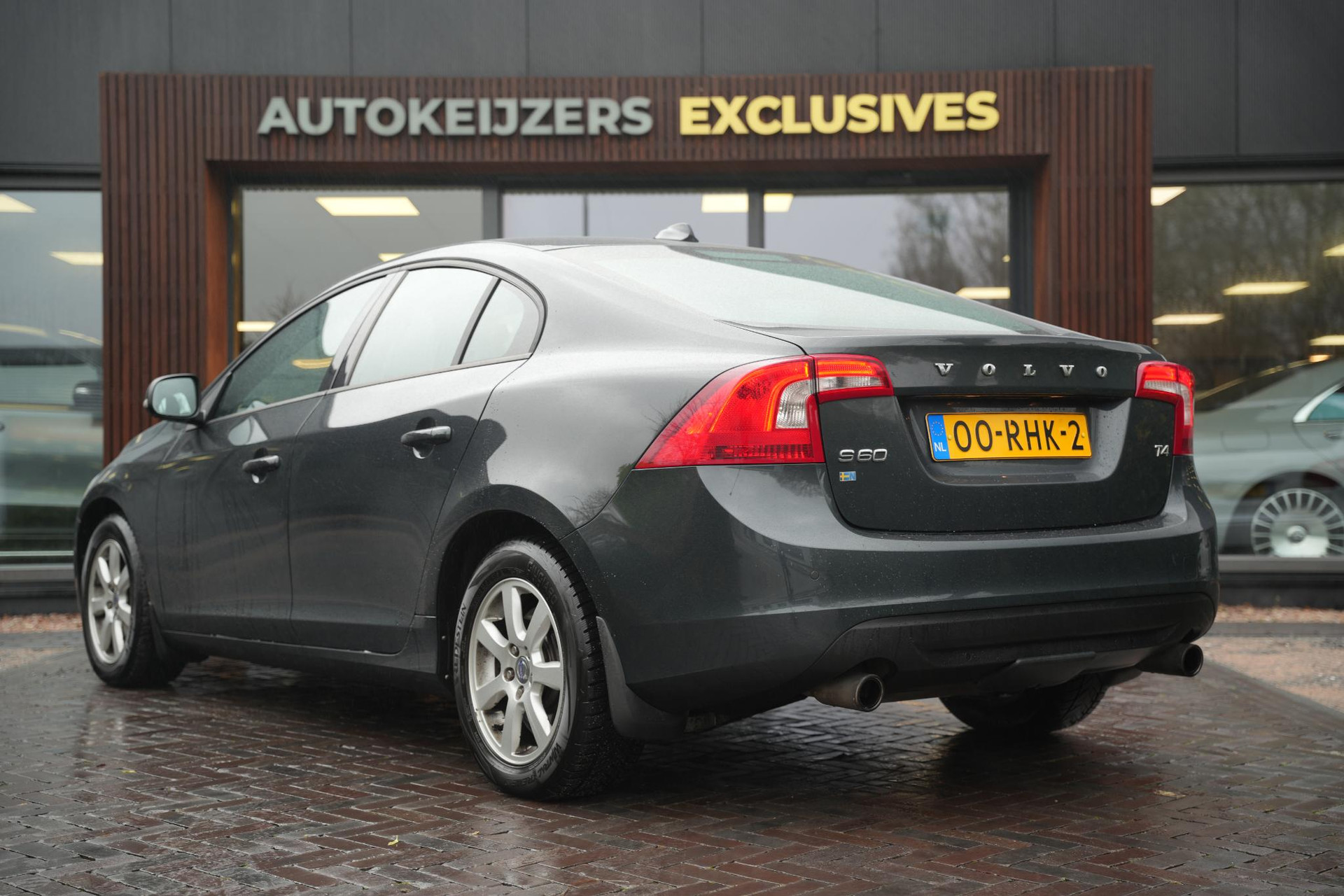 Volvo S60 1.6 T4 Kinetic 2011 SAVILE GREY (492) 6