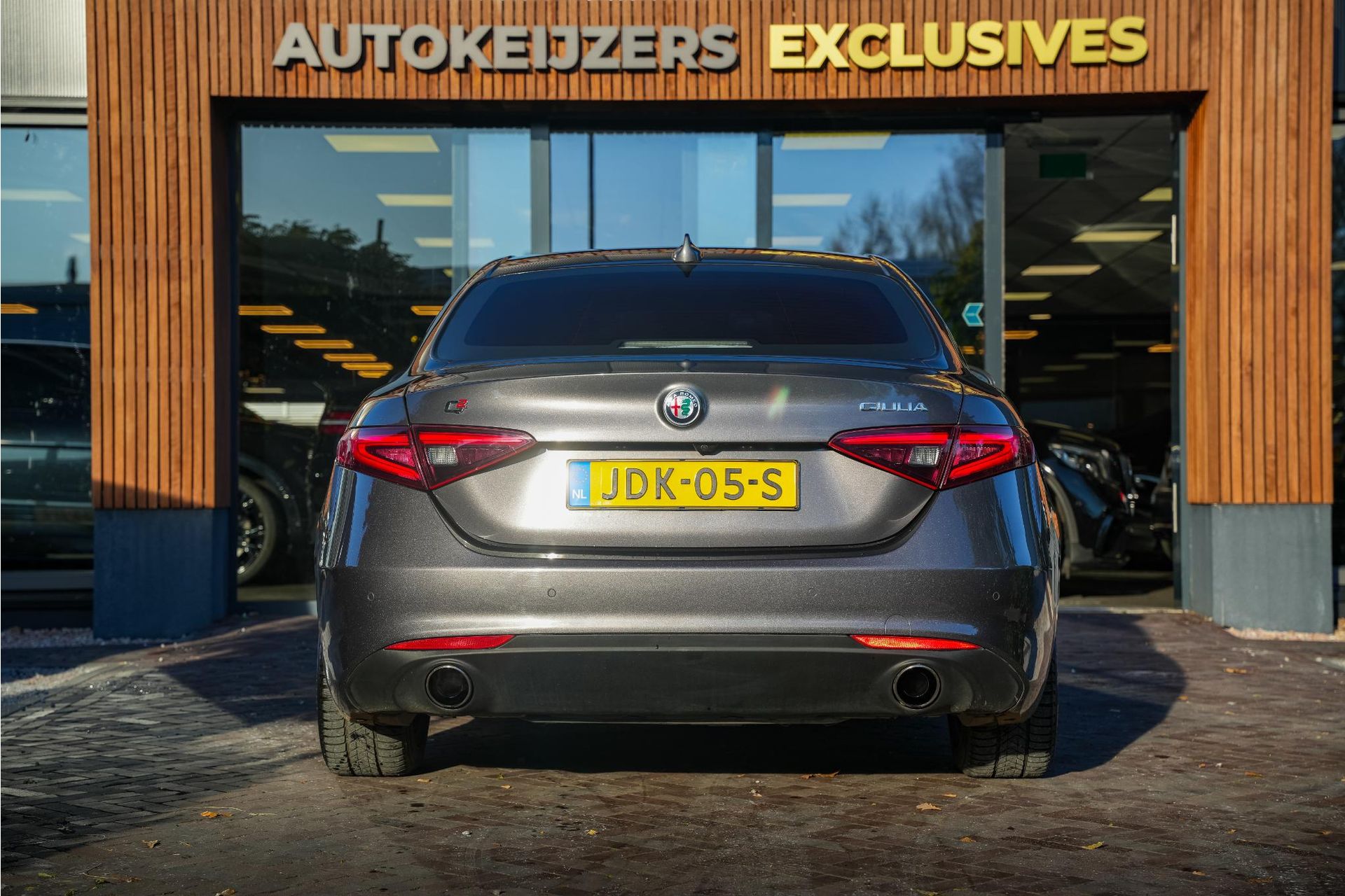 Alfa Romeo Giulia 2.0 T AWD Gepantserd / Armoured B4 2019  10