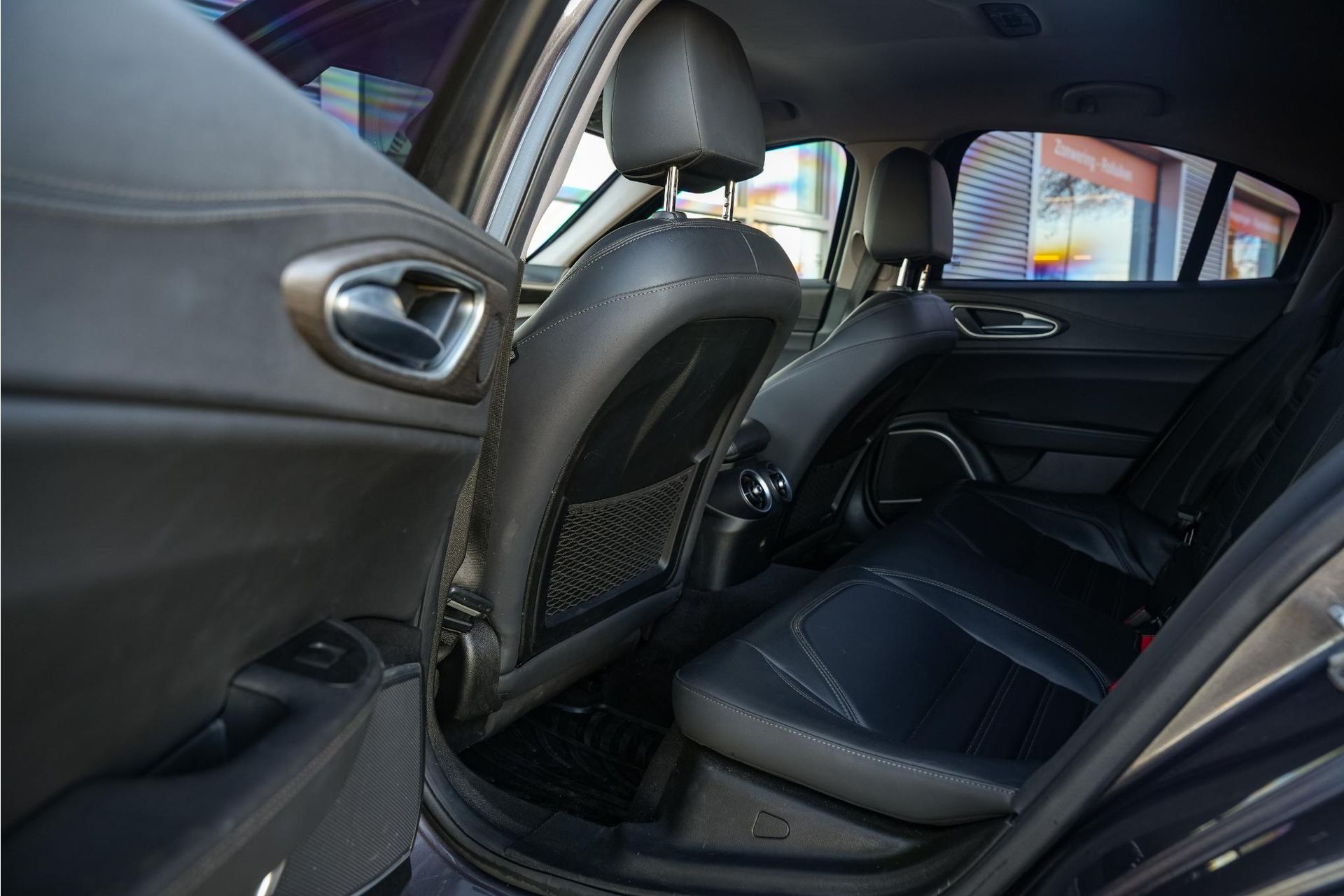 Alfa Romeo Giulia 2.0 T AWD Gepantserd / Armoured B4 2019  11