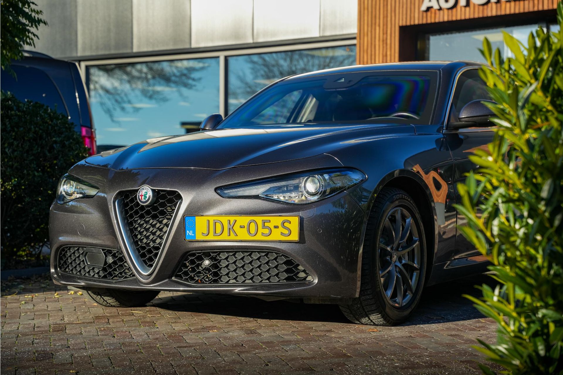 Alfa Romeo Giulia 2.0 T AWD Gepantserd / Armoured B4 2019  14