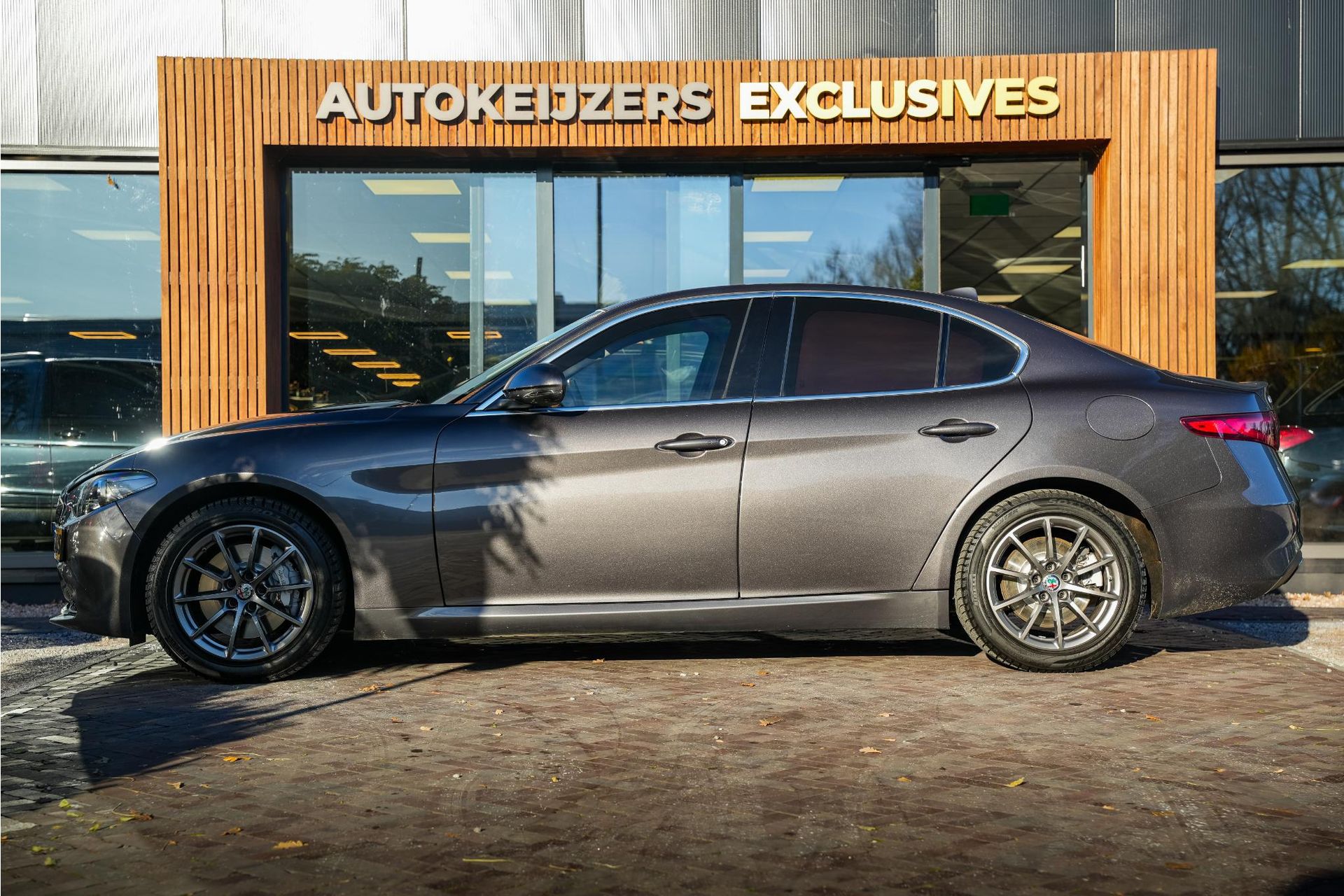 Alfa Romeo Giulia 2.0 T AWD Gepantserd / Armoured B4 2019  7