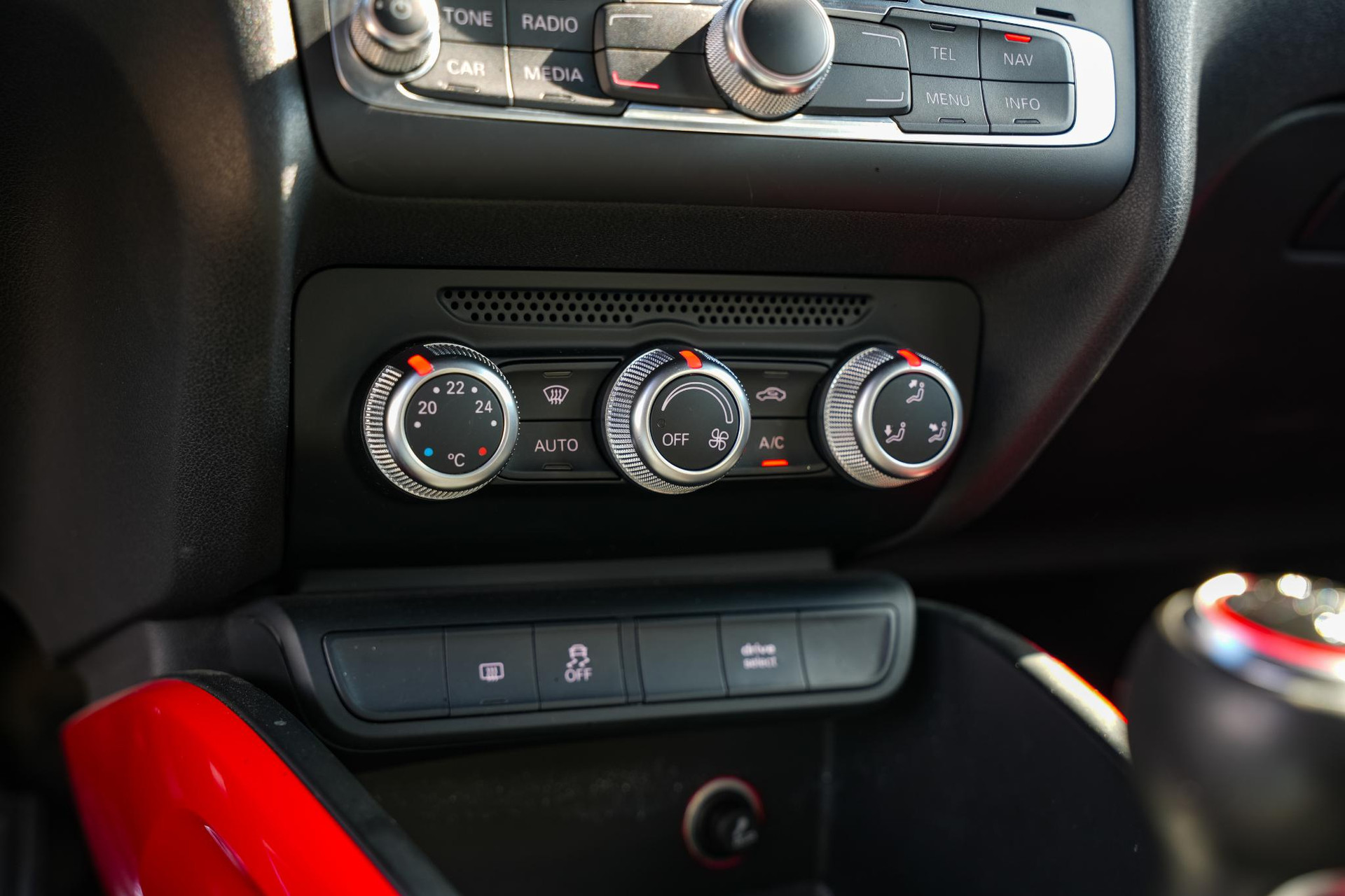 Audi A1 Sportback 2.0 TFSI S1 Quattro Pro Line Plus 2015  16