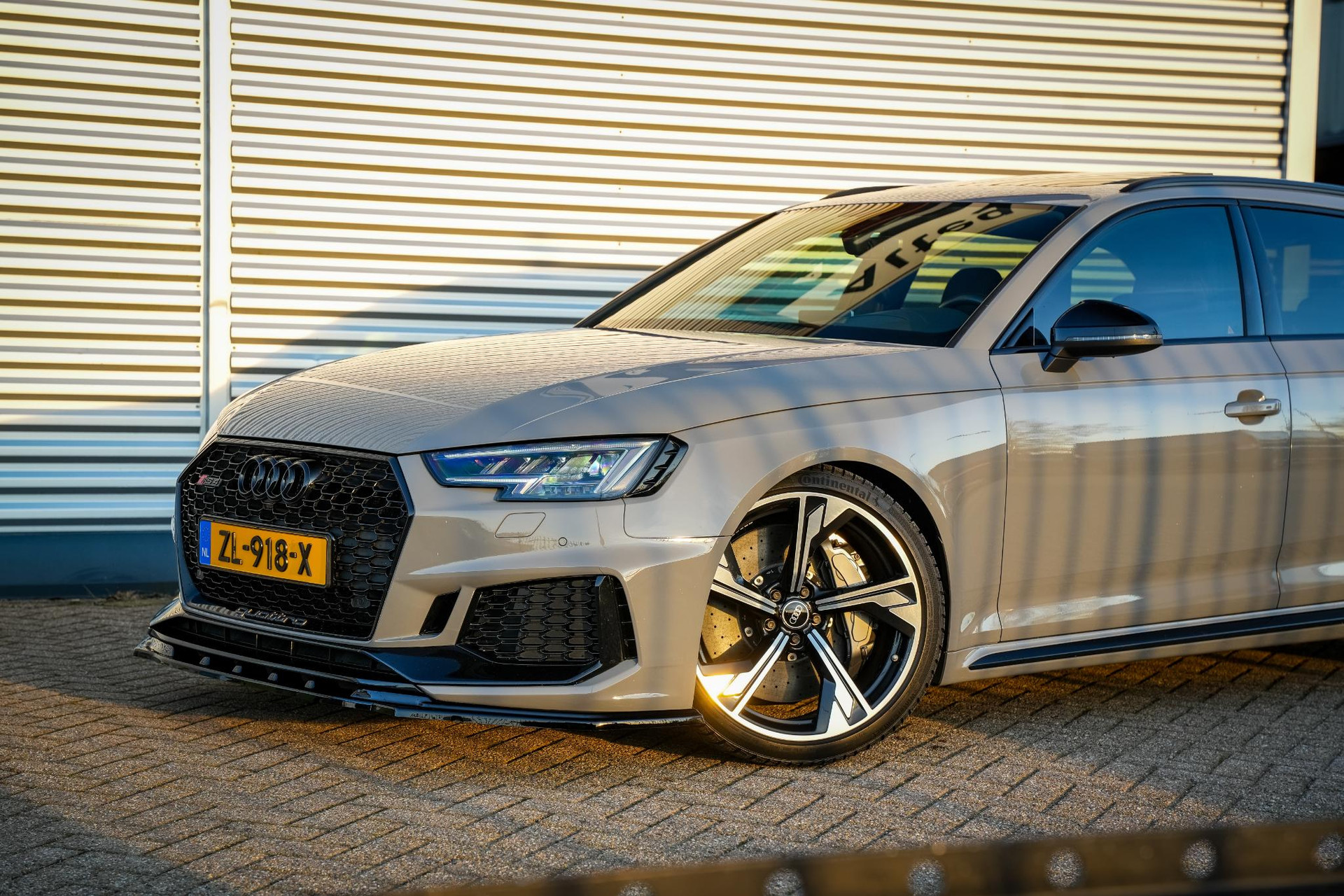 Audi A4 Avant 2.9 TFSI RS 4 quattro 2018 Nardo grey (T3) 33