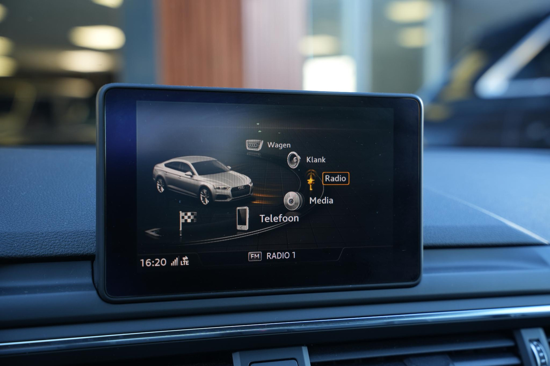 Audi A5 Sportback 2.0 TFSI MHEV Sport 2017 Briljantzwart 28