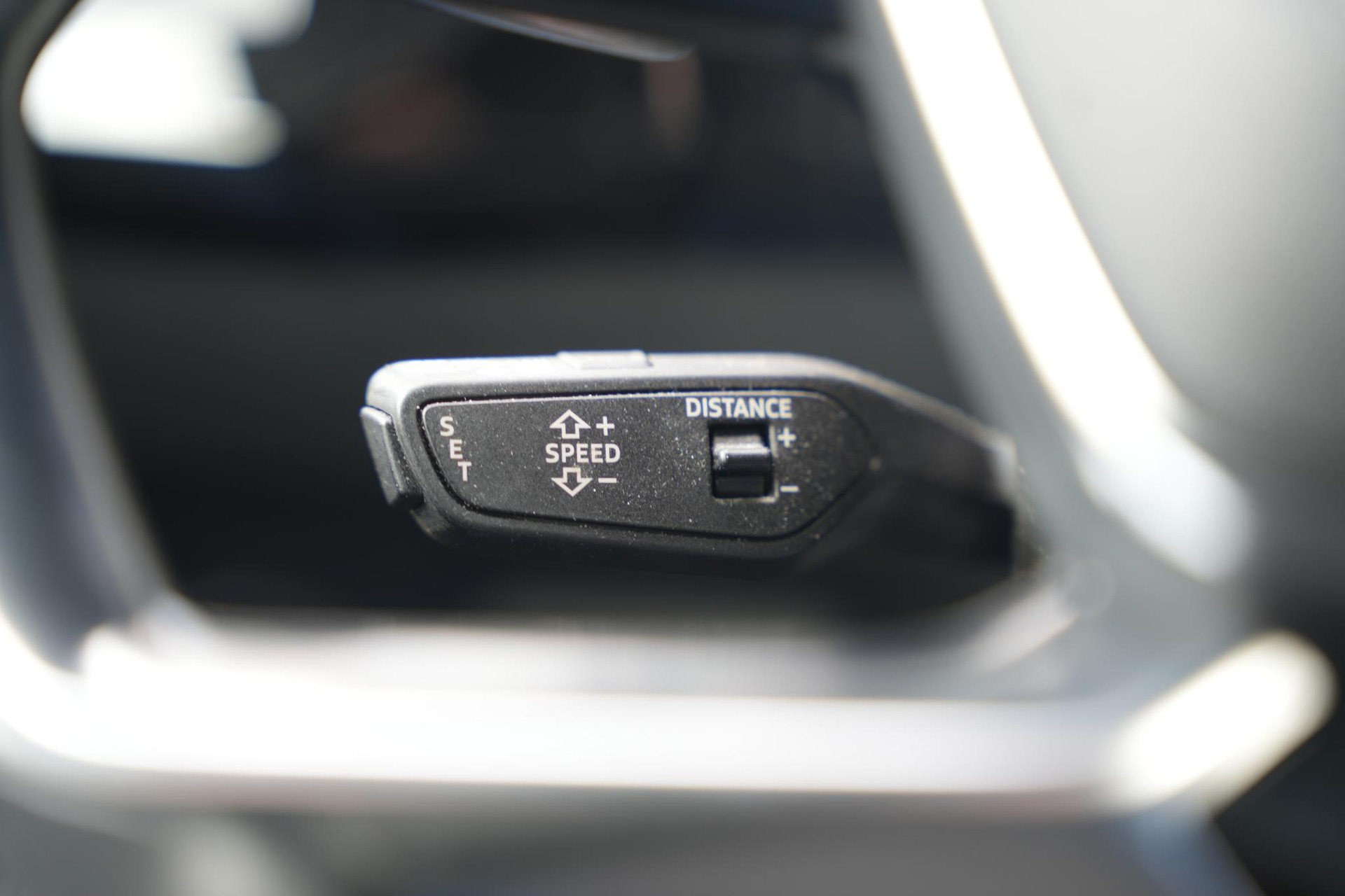 Audi e-tron e-tron 55 quattro advanced 95 kWh 2019 Mythoszwart metallic 30