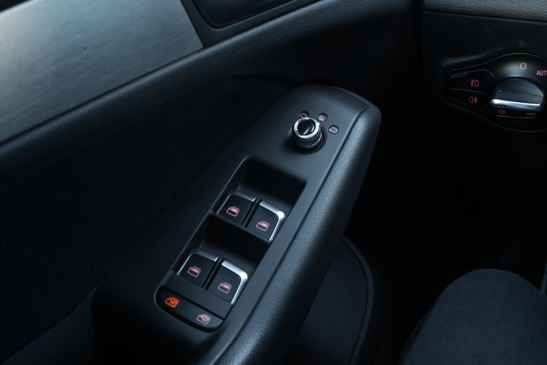 Audi Q5 2.0 TFSI quattro S Edition 2012 Phantom black pearl effect (L8) 21