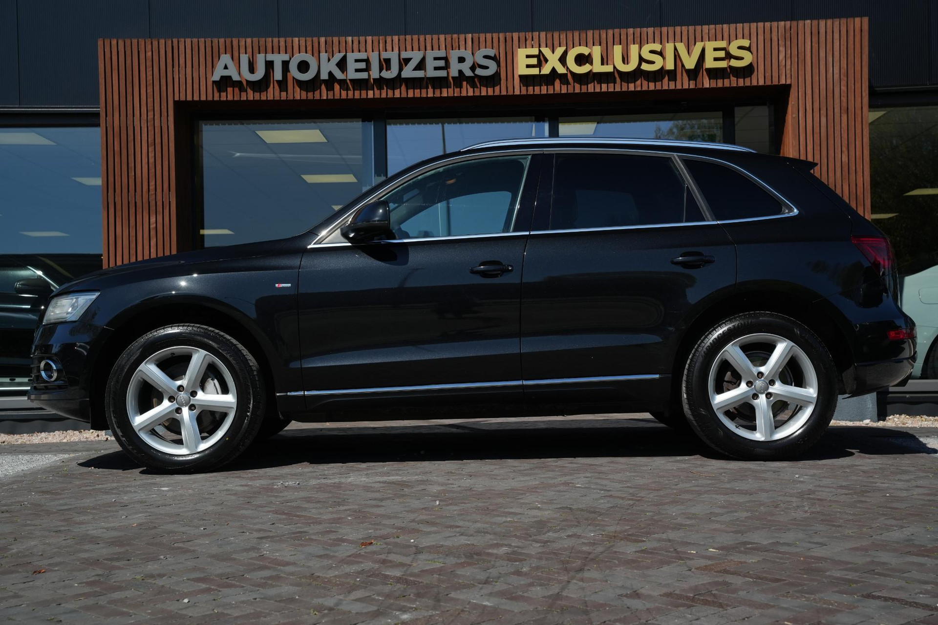 Audi Q5 2.0 TFSI quattro S Edition 2012 Phantom black pearl effect (L8) 5