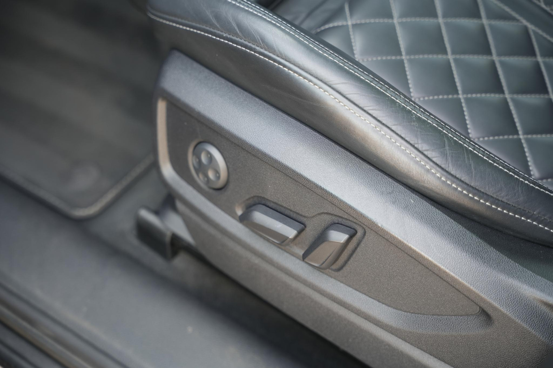 Audi Q5 3.0 TFSI SQ5 quattro Pro Line Plus 2017 Daytonagrijs 17