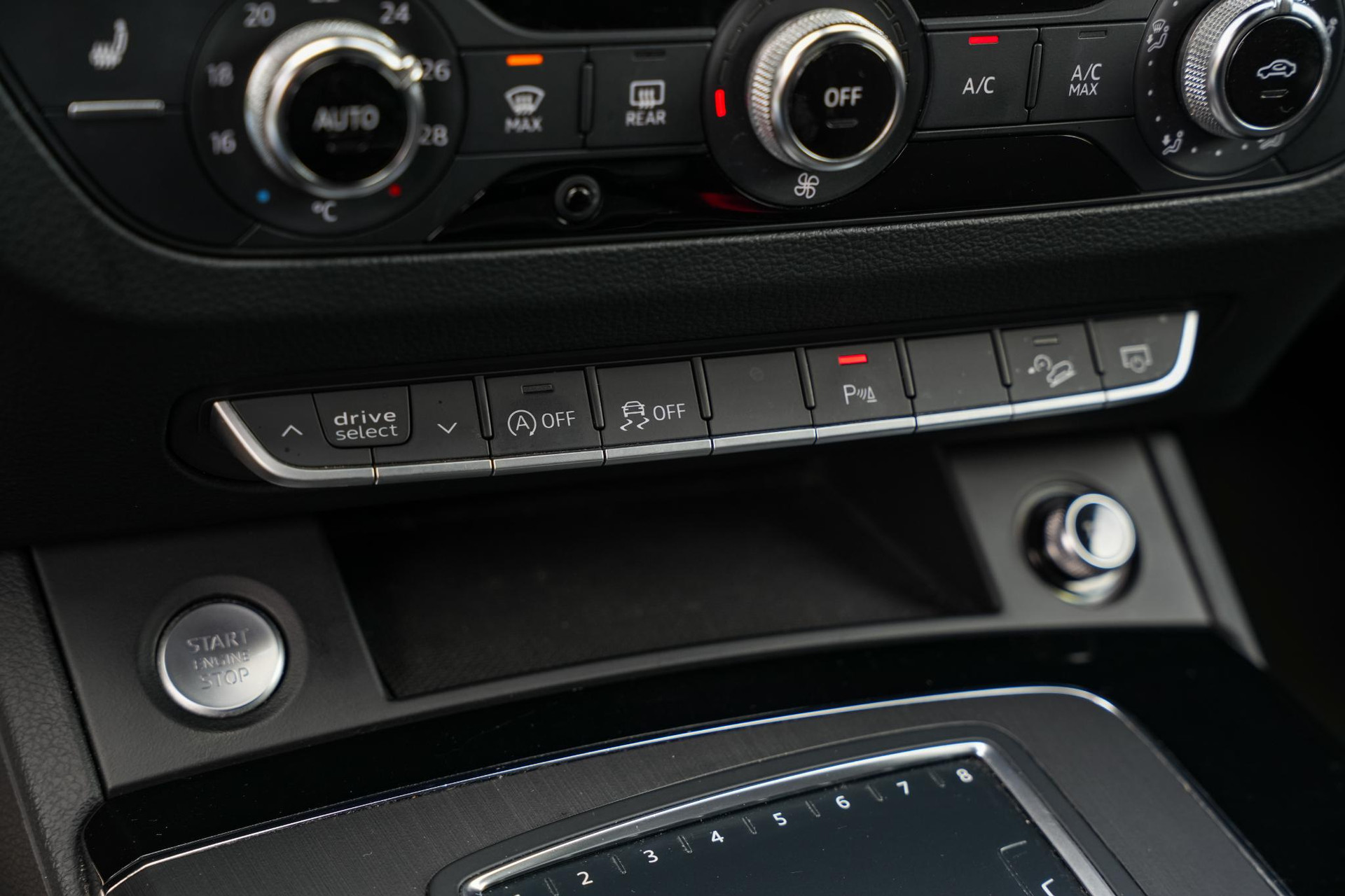 Audi Q5 45 TFSI quattro S edition 2019 Briljantzwart 15