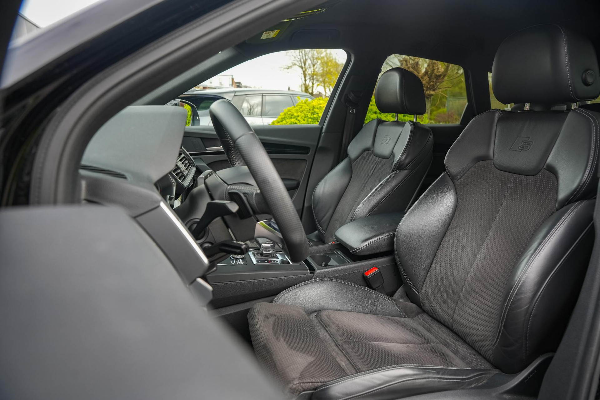 Audi Q5 45 TFSI quattro S edition 2019 Briljantzwart 8