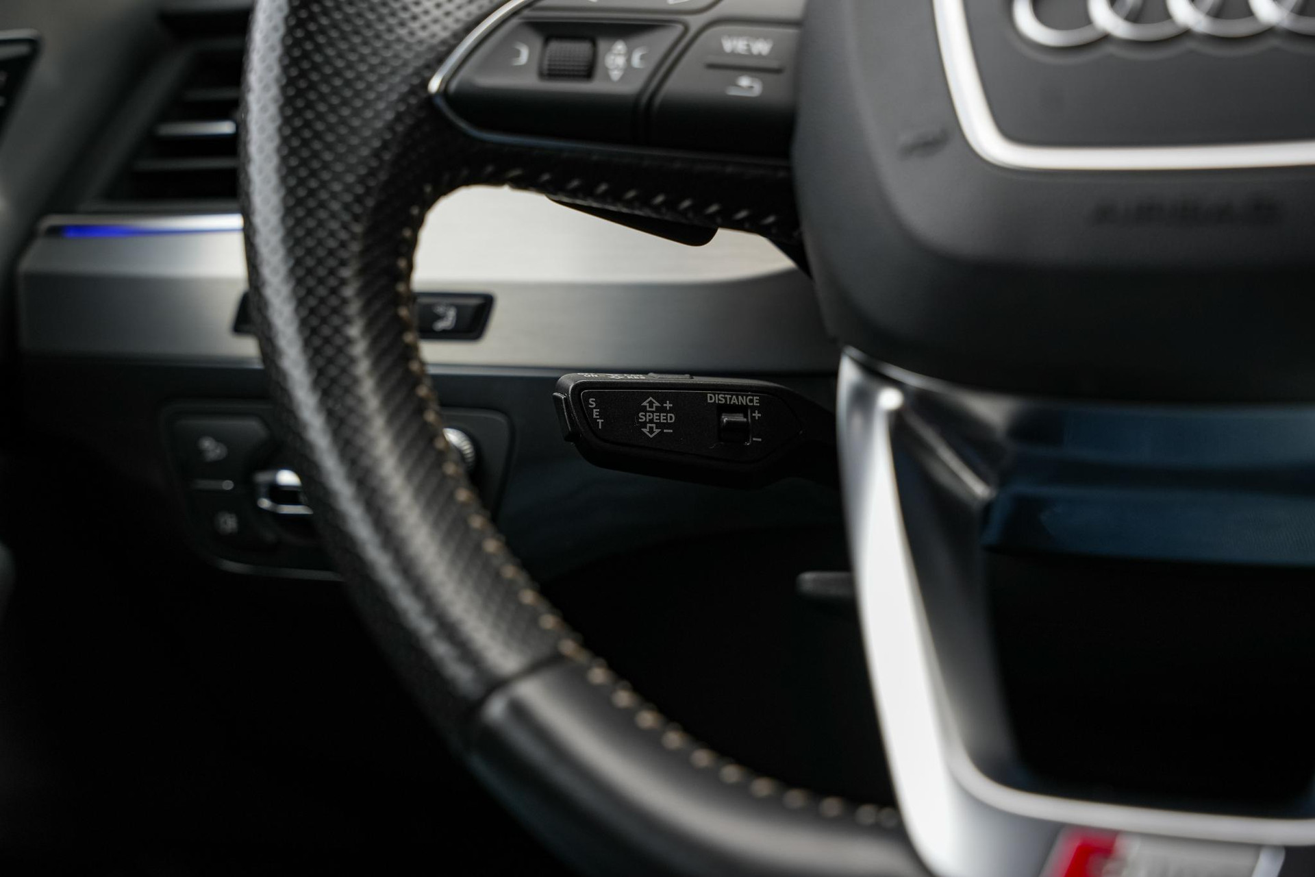 Audi Q7 3.0 TDI e-tron quattro Sport 2016 Orcazwart metallic 23