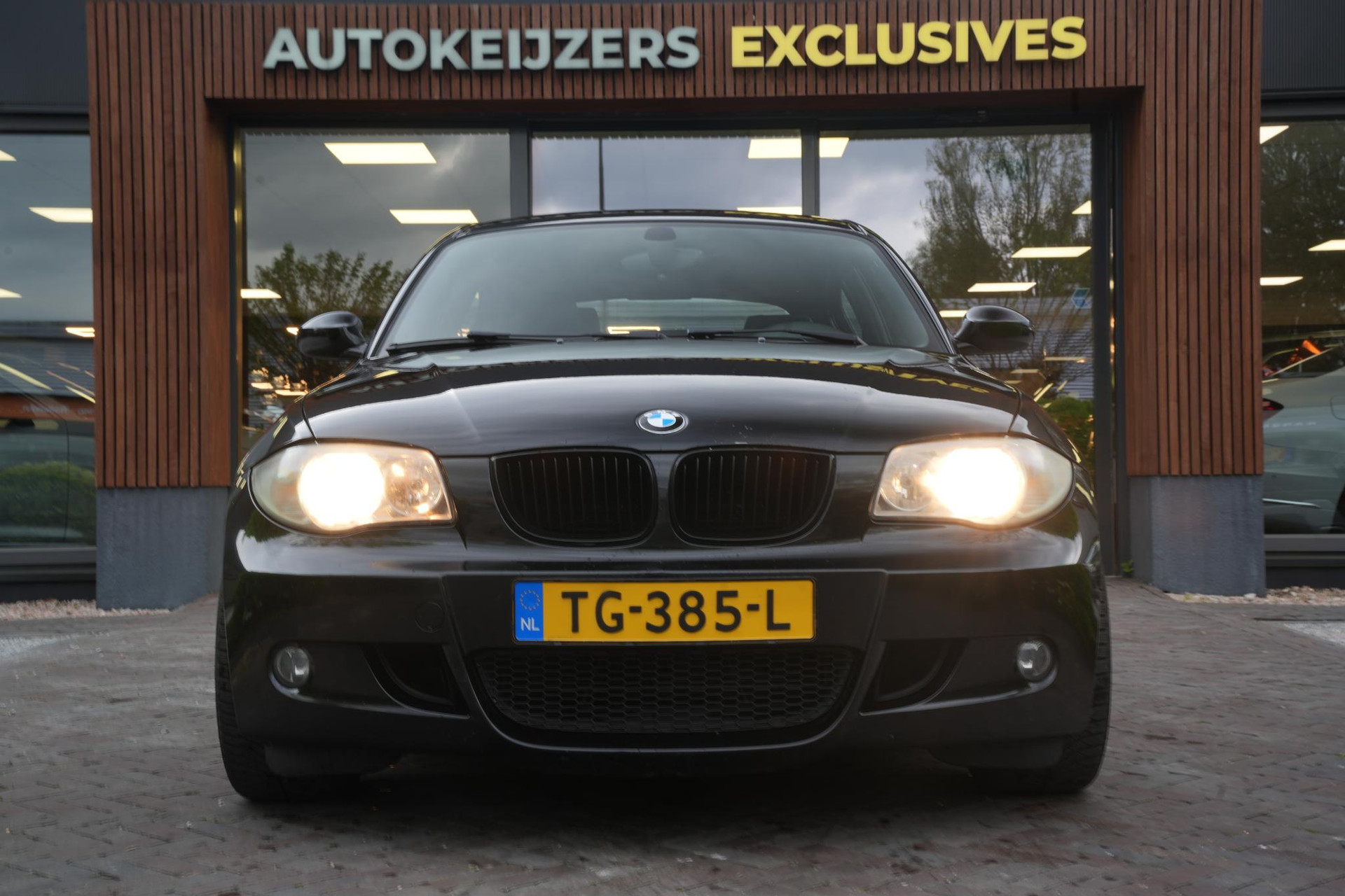 BMW 1-serie 118i 2006 black-sapphire metallic (475) 3