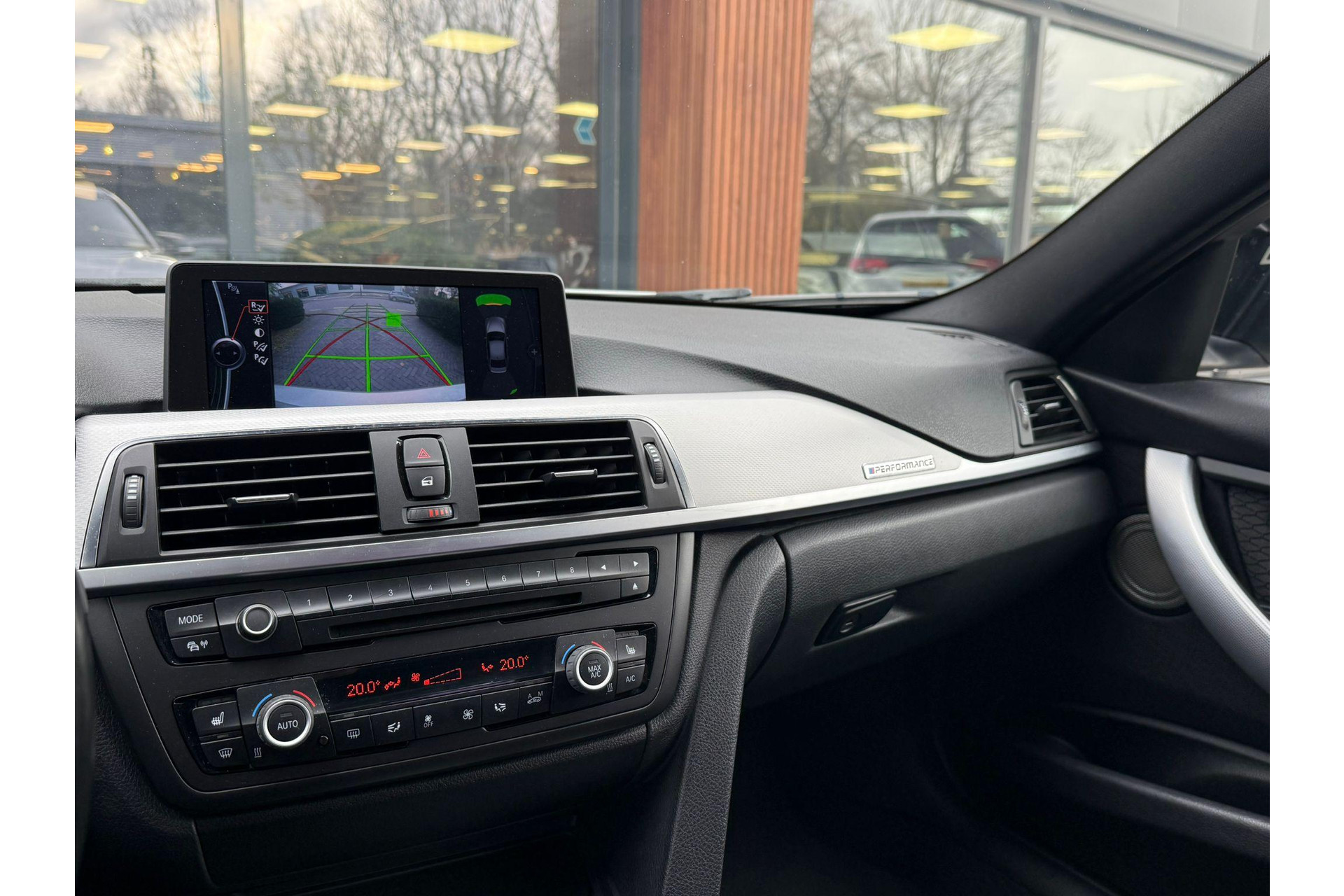 BMW 3-serie 335i xDrive High Executive 2012 Glacier-silber metallic (A83) 16