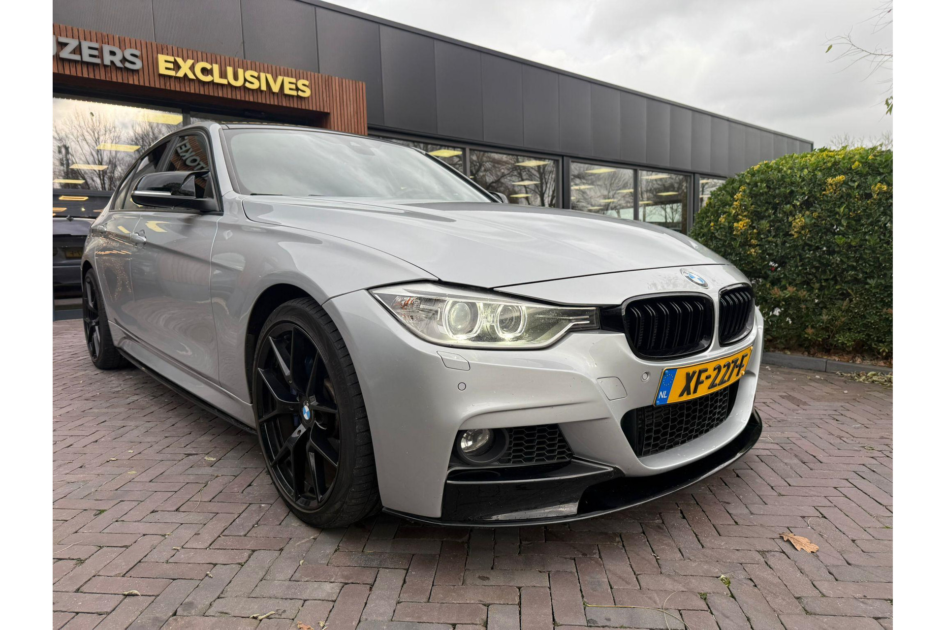 BMW 3-serie 335i xDrive High Executive 2012 Glacier-silber metallic (A83) 6