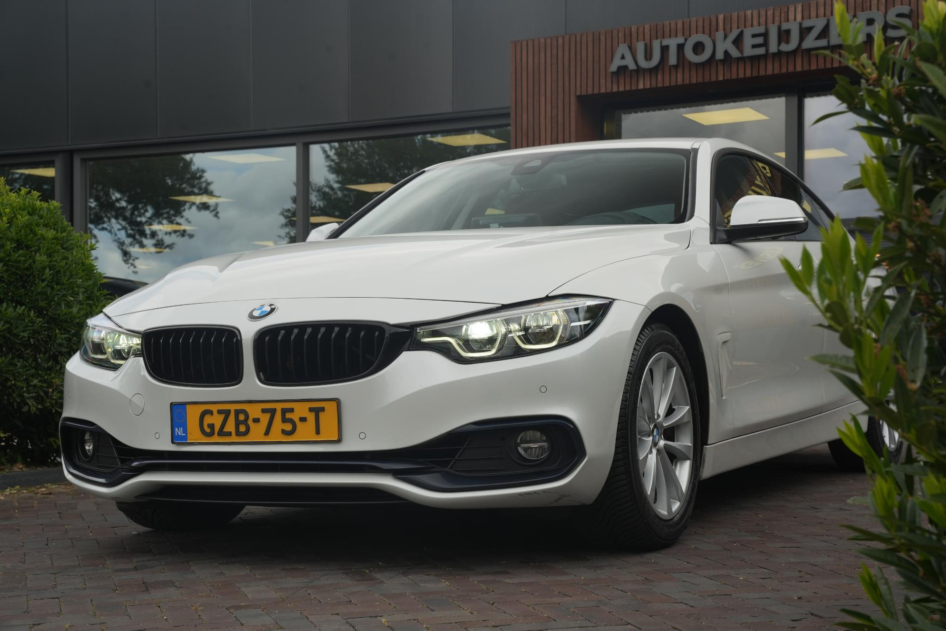 BMW 4 Serie Gran Coupé 420i High Executive 2021 Mineral-weiss metallic (A96) 13
