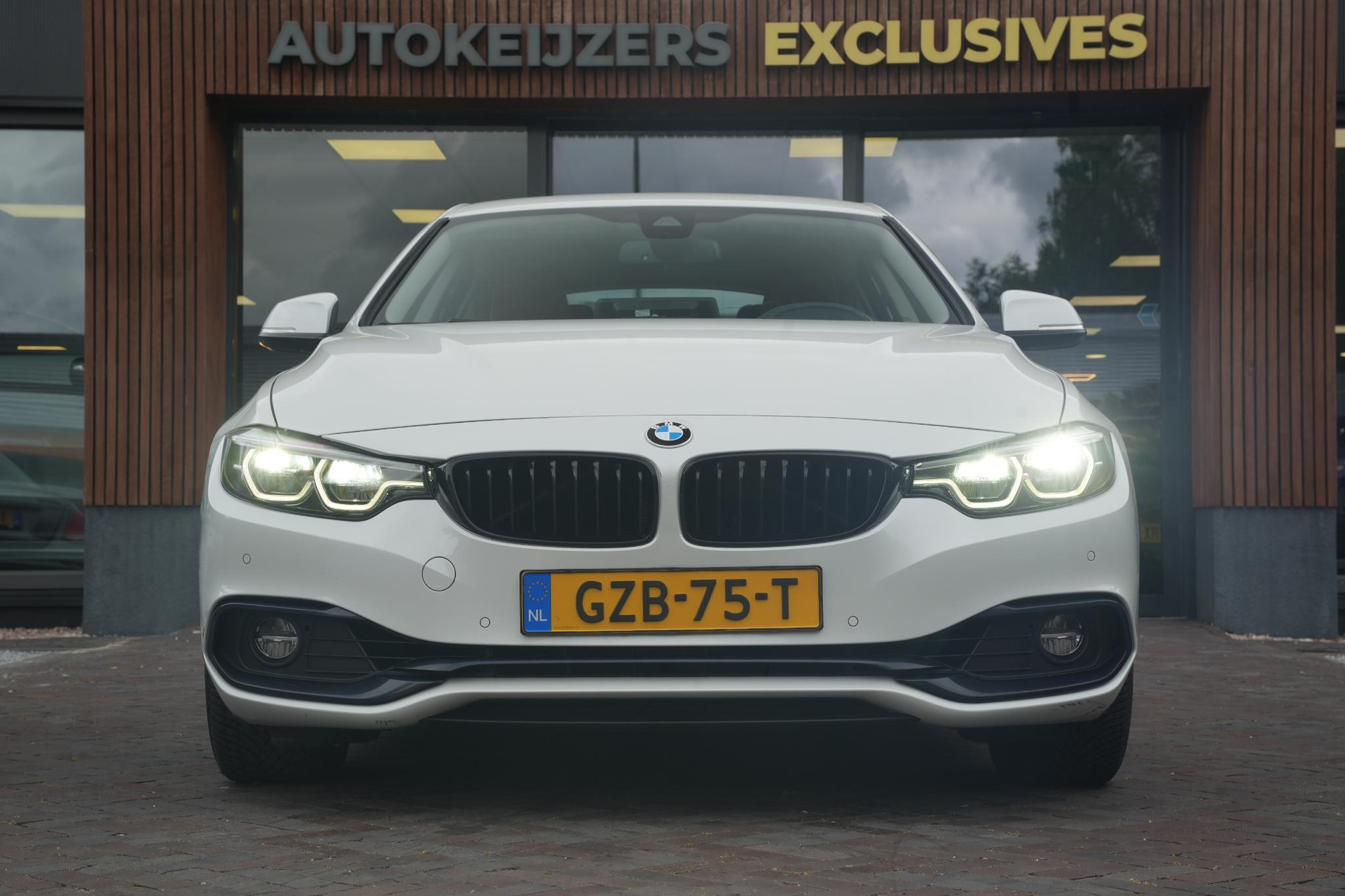 BMW 4 Serie Gran Coupé 420i High Executive 2021 Mineral-weiss metallic (A96) 3