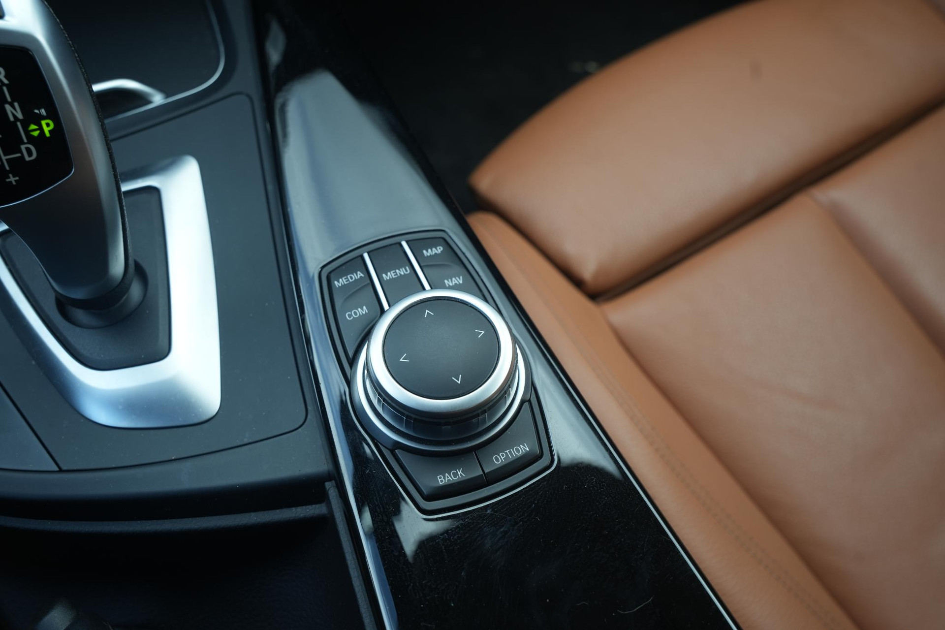 BMW 4 Serie Gran Coupé 420i High Executive 2021 Mineral-weiss metallic (A96) 37