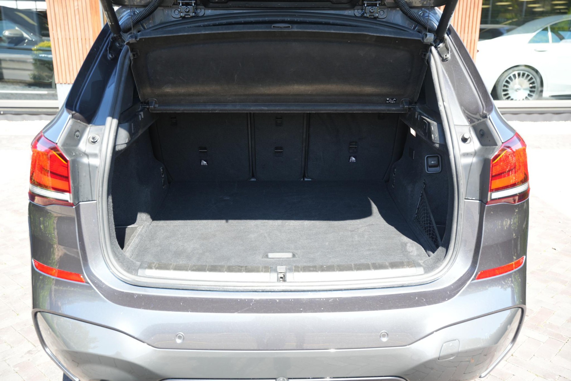 BMW X1 xDrive25e eDrive Edition 2021 Mineral-grau metallic (B39) 14