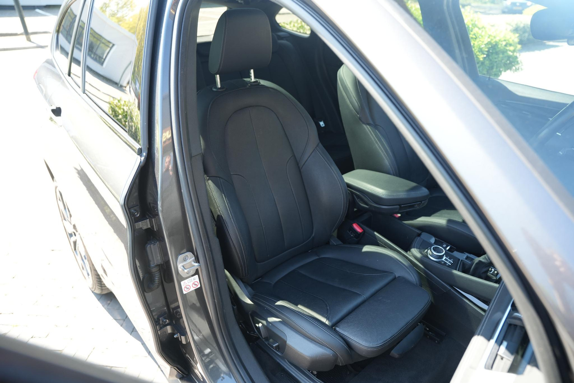 BMW X1 xDrive25e eDrive Edition 2021 Mineral-grau metallic (B39) 19