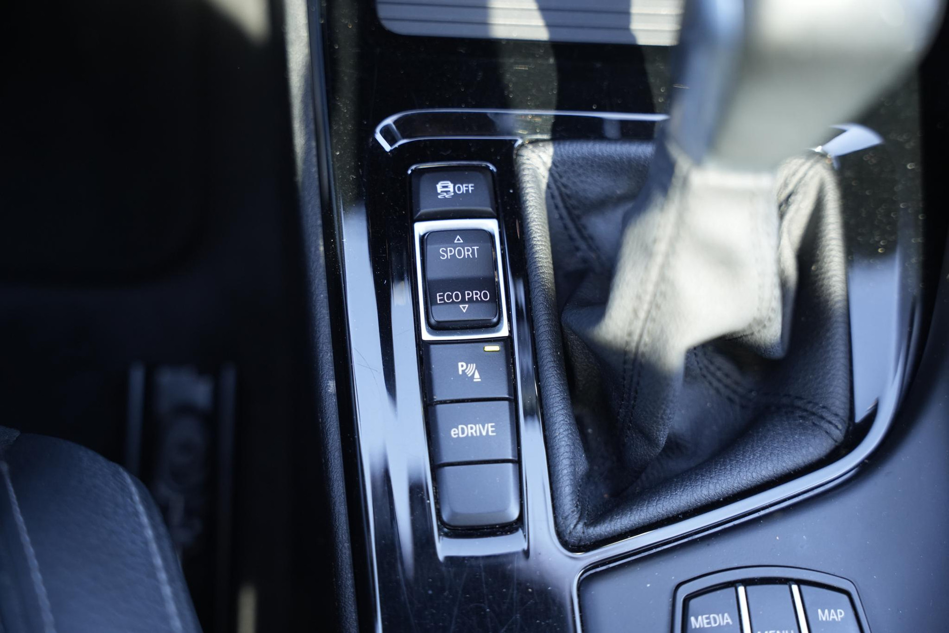 BMW X1 xDrive25e eDrive Edition 2021 Mineral-grau metallic (B39) 30