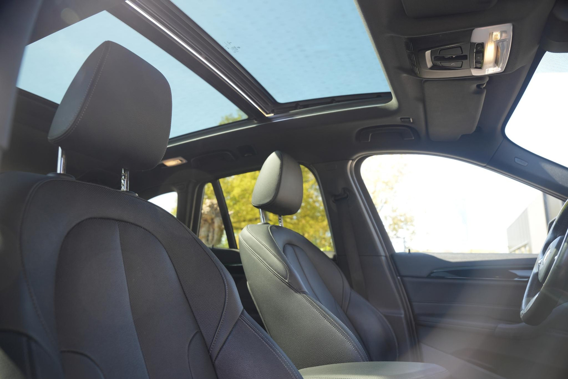 BMW X1 xDrive25e eDrive Edition 2021 Mineral-grau metallic (B39) 4