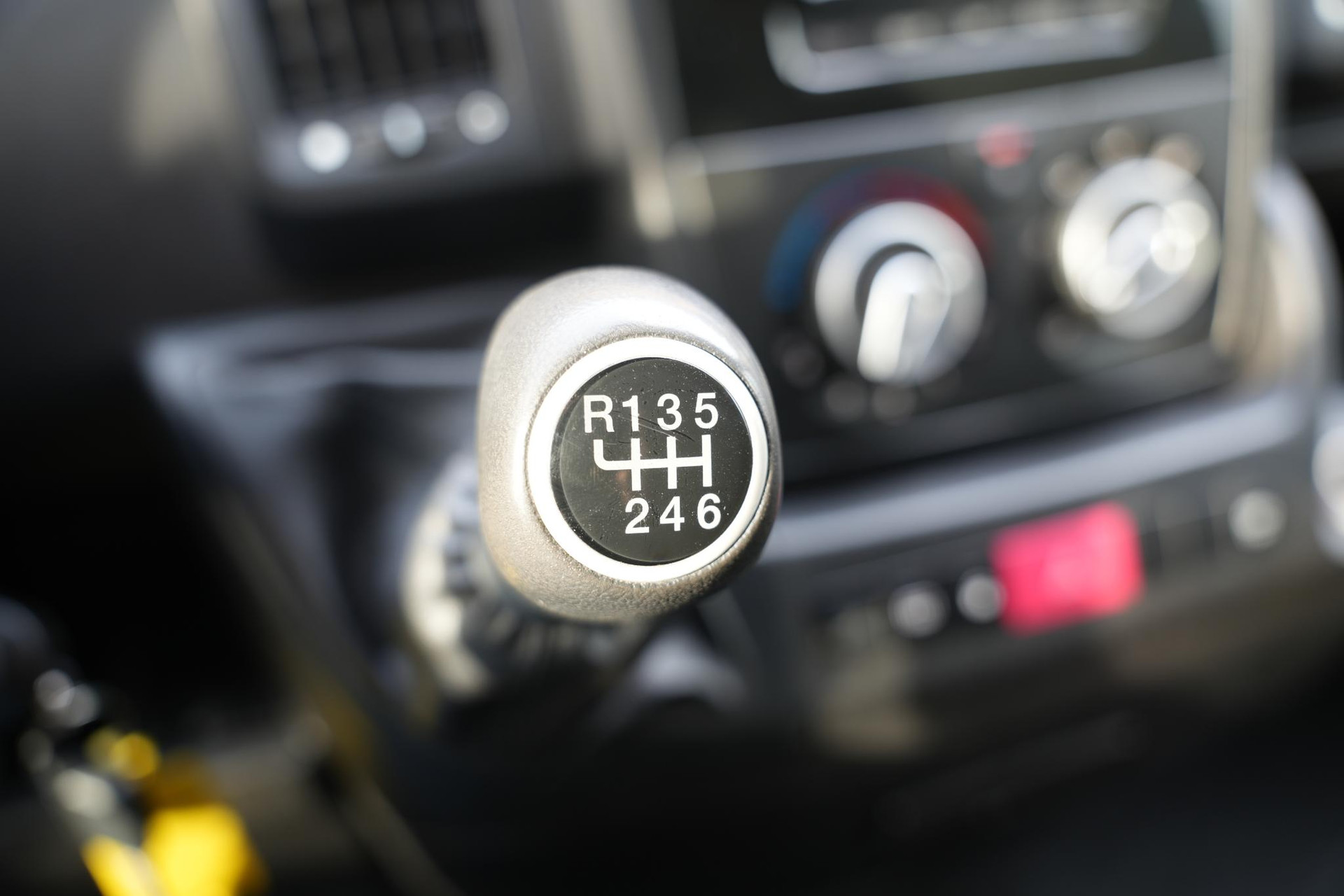Citroën Jumper 35 2.0 BlueHDi L2H2 Zwaar 2019 Gris graphito 23