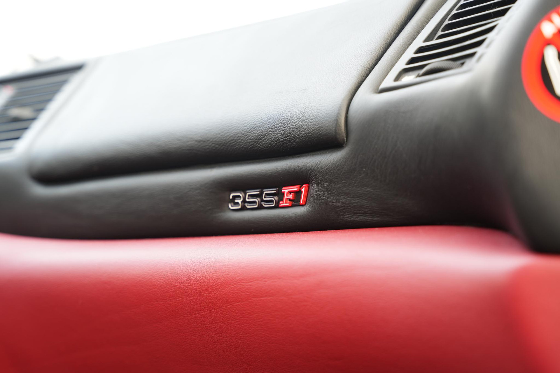 Ferrari F355 355 F1 Berlinetta 1998  33