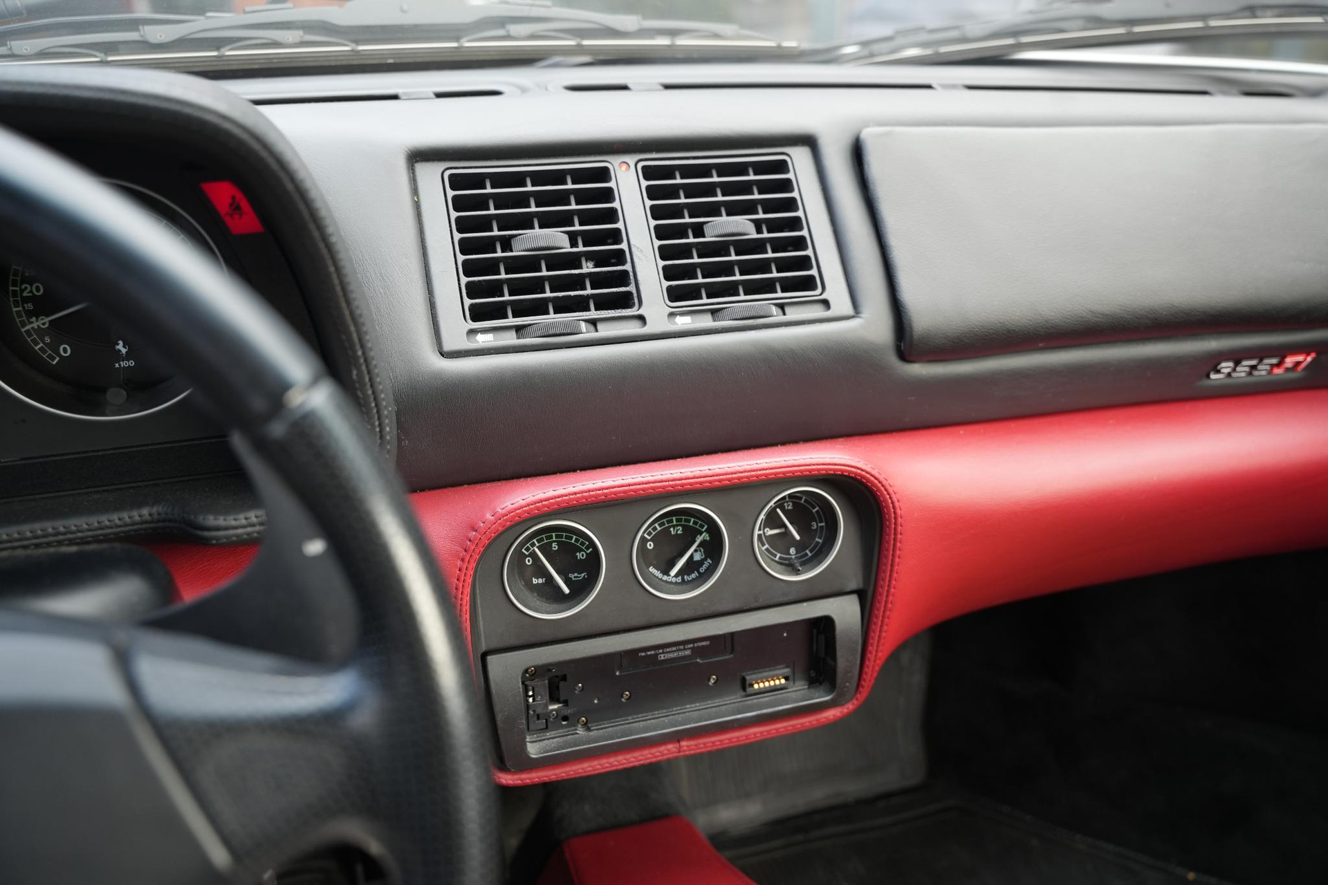 Ferrari F355 355 F1 Berlinetta 1998  40