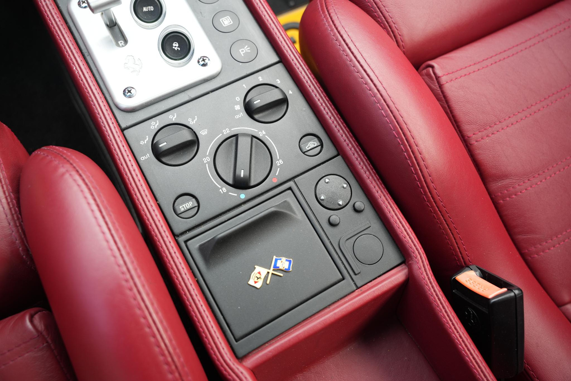 Ferrari F355 355 F1 Berlinetta 1998  42