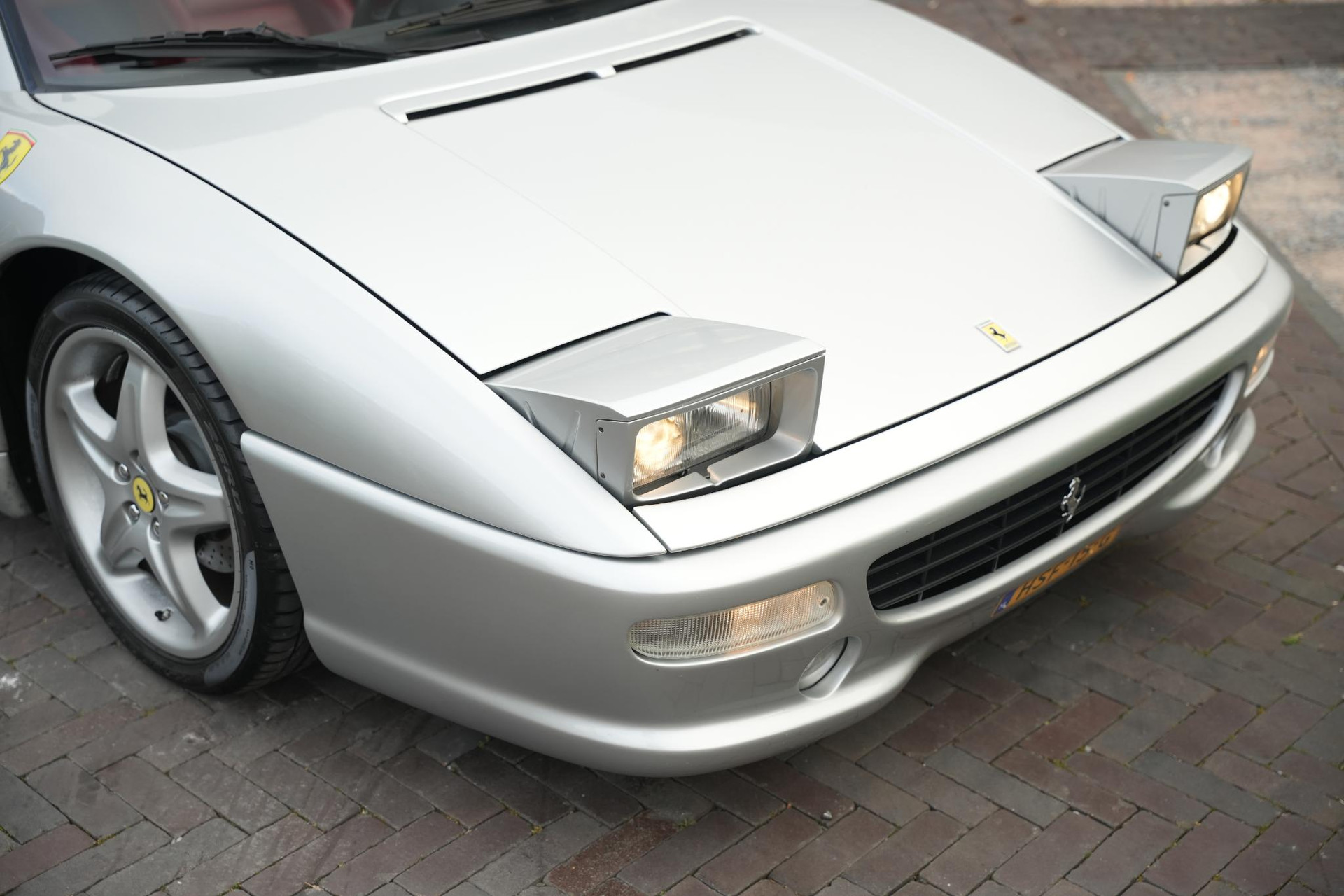 Ferrari F355 355 F1 Berlinetta 1998  9