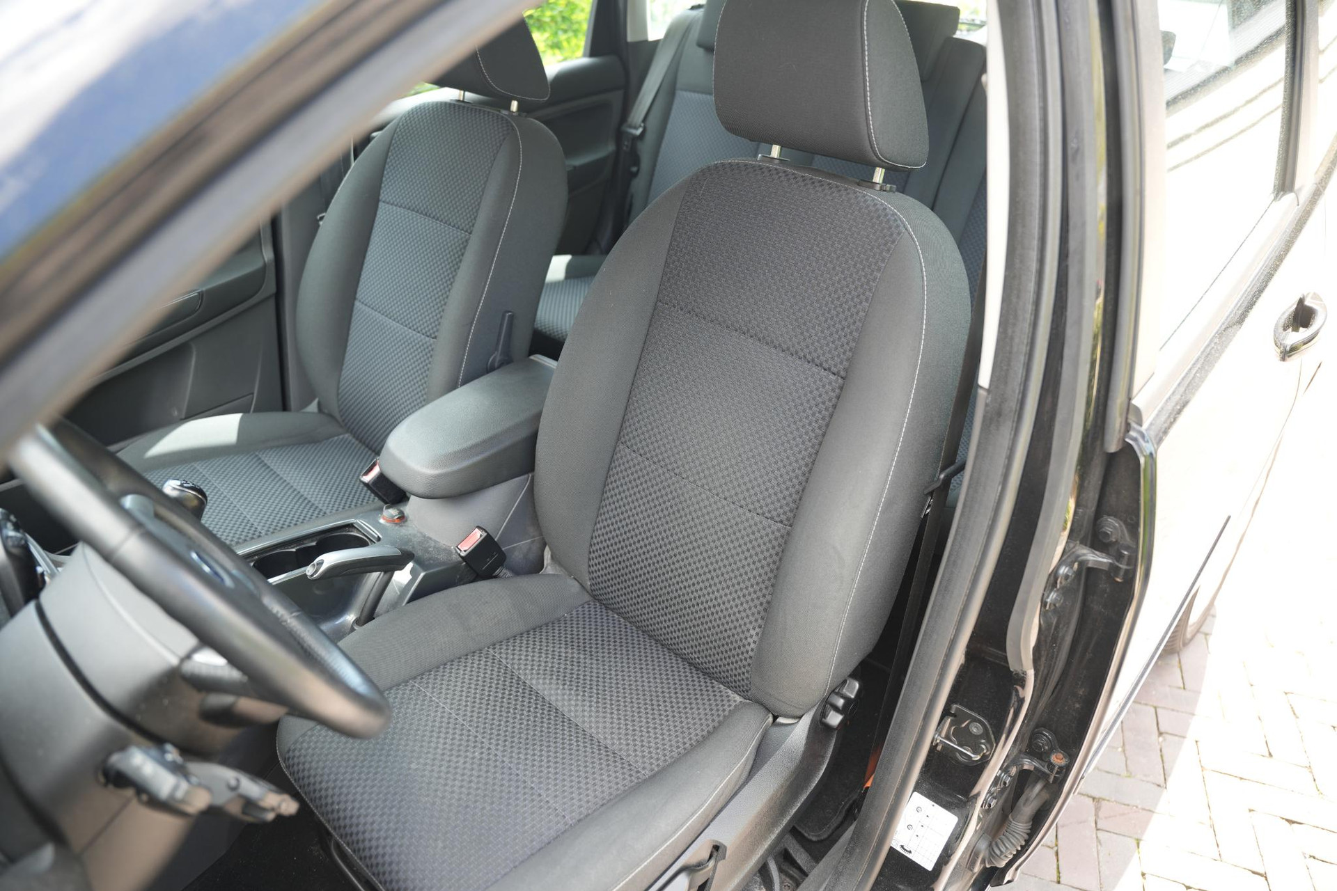 Ford C-MAX 1.8-16V Limited 2010  11