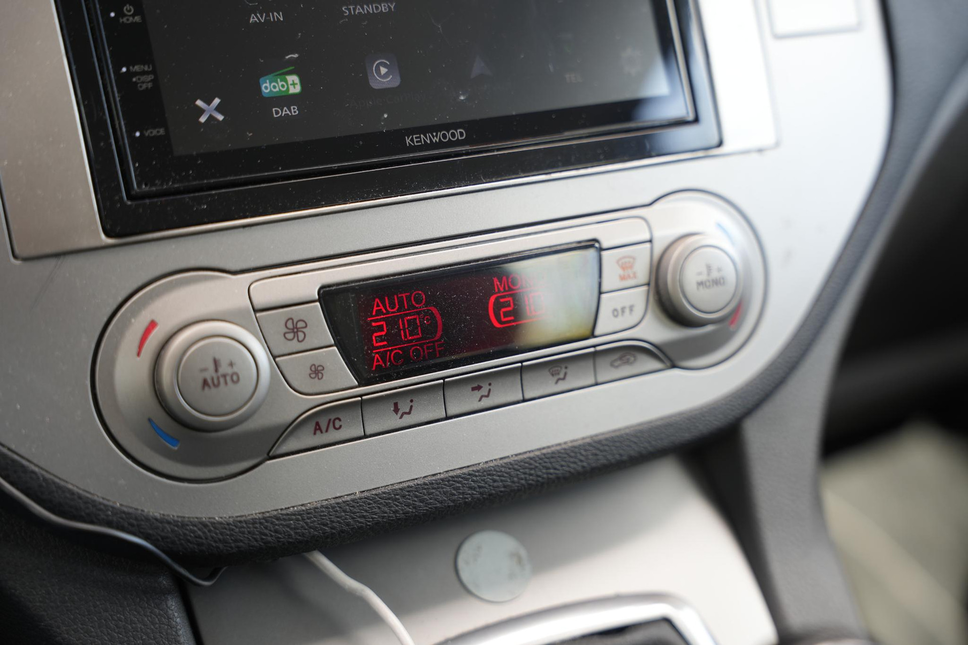 Ford C-MAX 1.8-16V Limited 2010  14