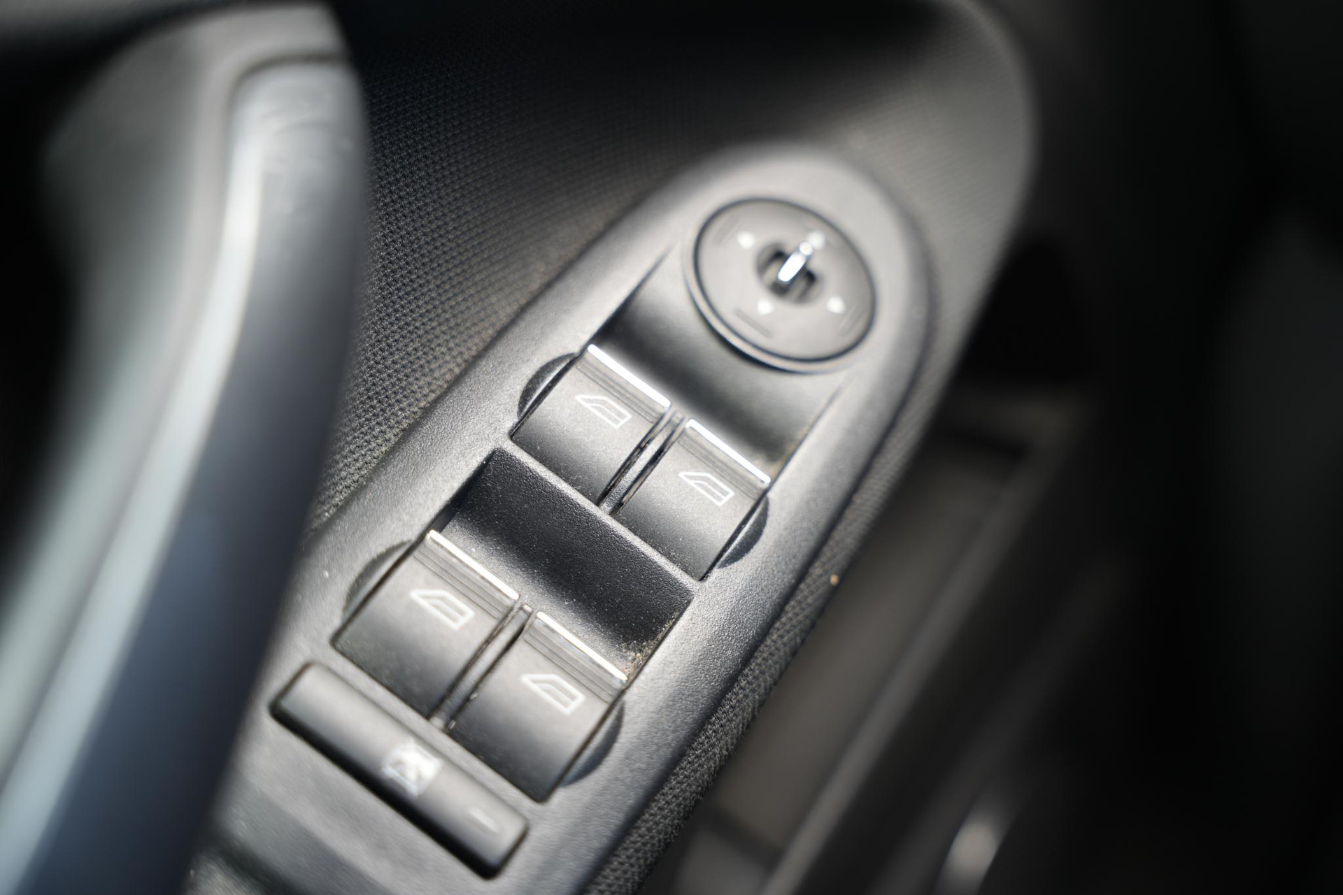 Ford C-MAX 1.8-16V Limited 2010  23