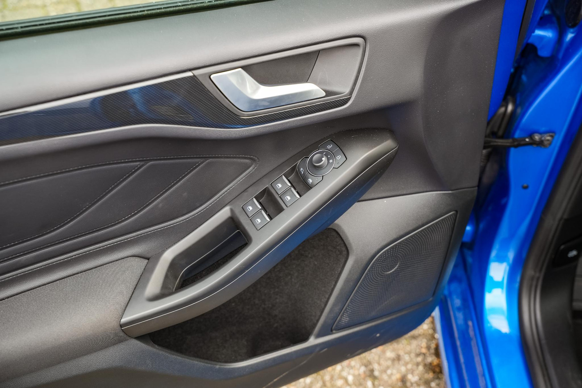 Ford FOCUS Wagon 1.0 EcoBoost Hybrid ST Line 2024  14