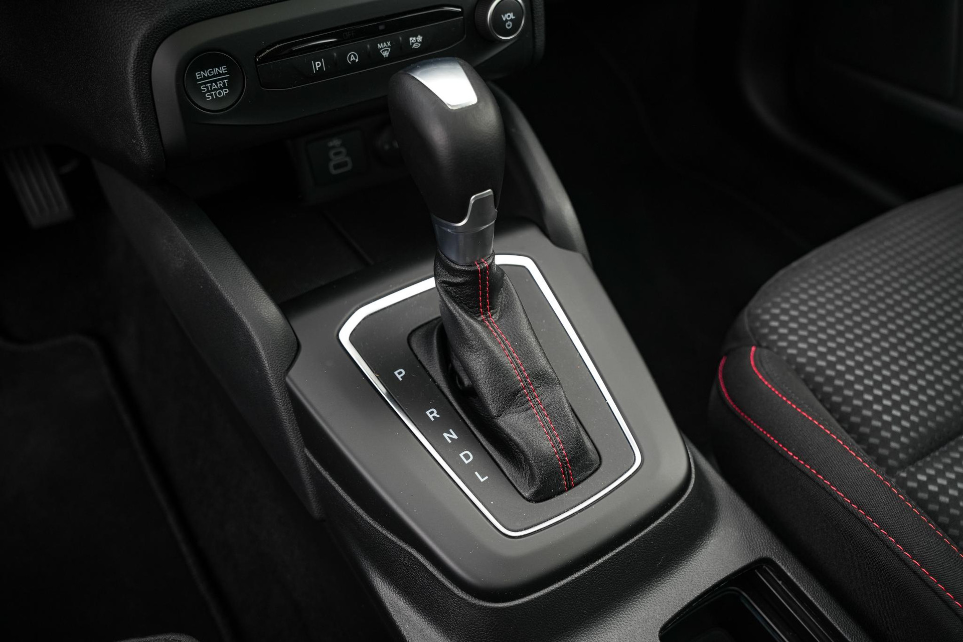 Ford FOCUS Wagon 1.0 EcoBoost Hybrid ST Line 2024  15