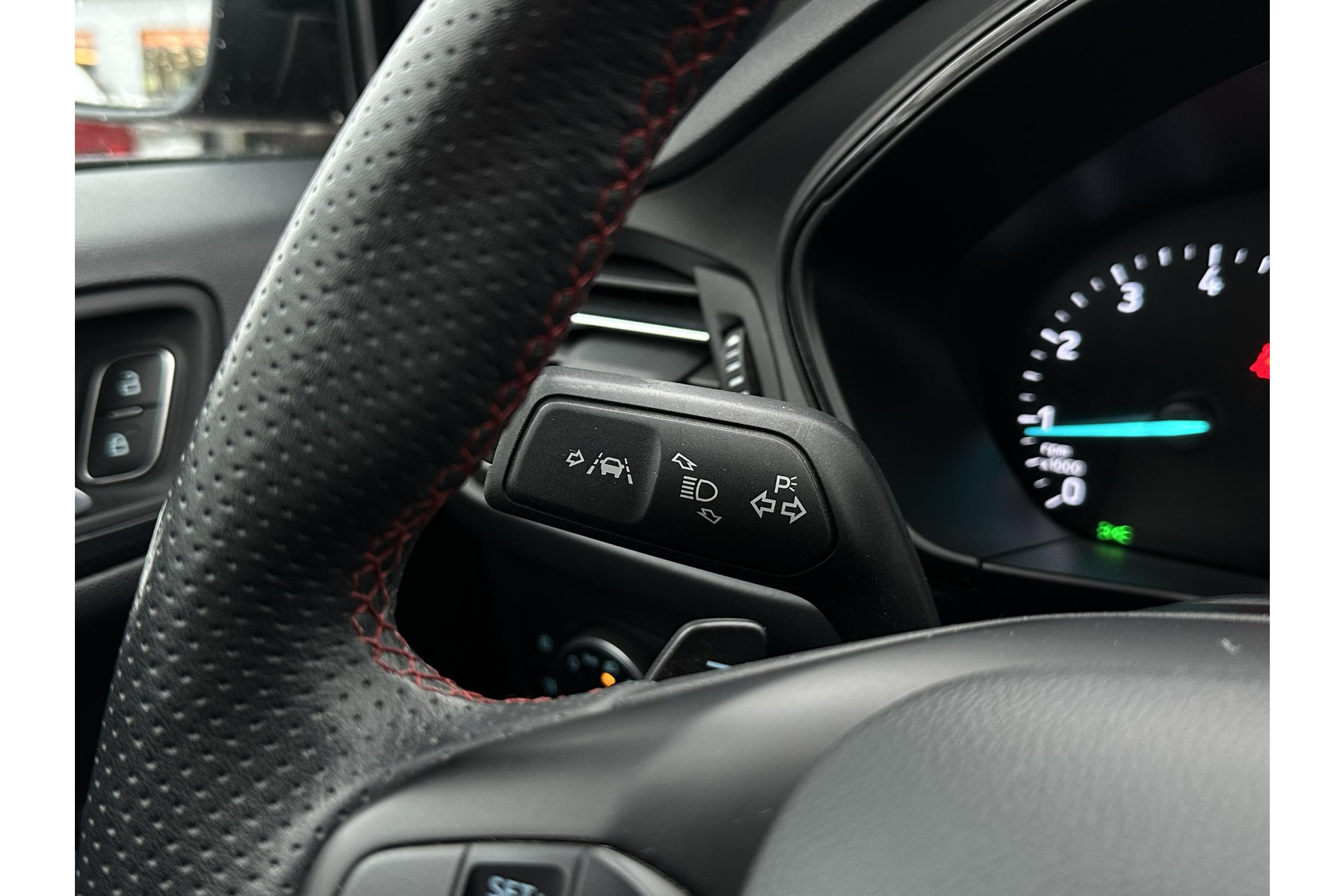 Ford FOCUS Wagon 1.0 EcoBoost ST Line 2019  18