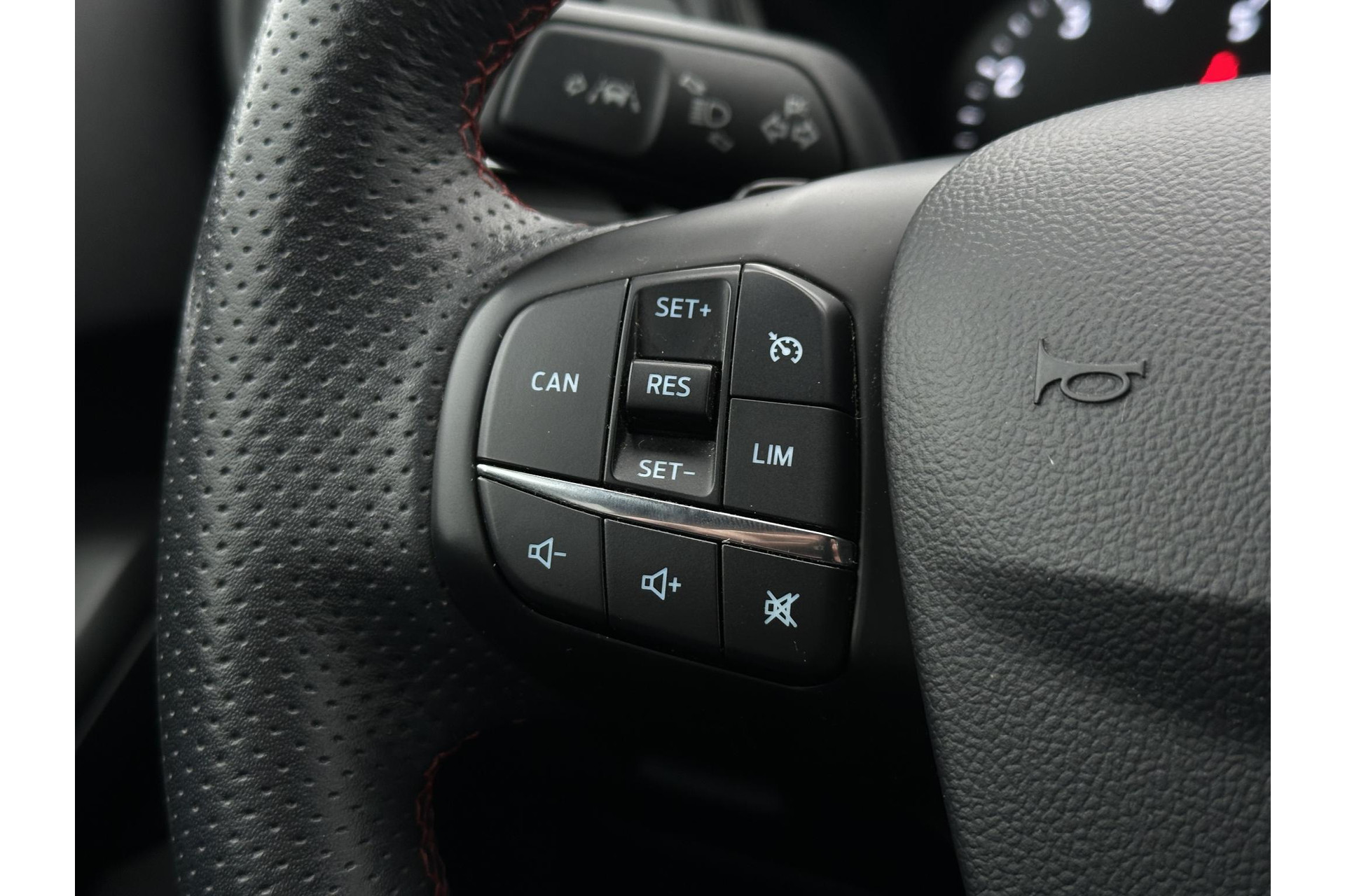 Ford FOCUS Wagon 1.0 EcoBoost ST Line 2019  26