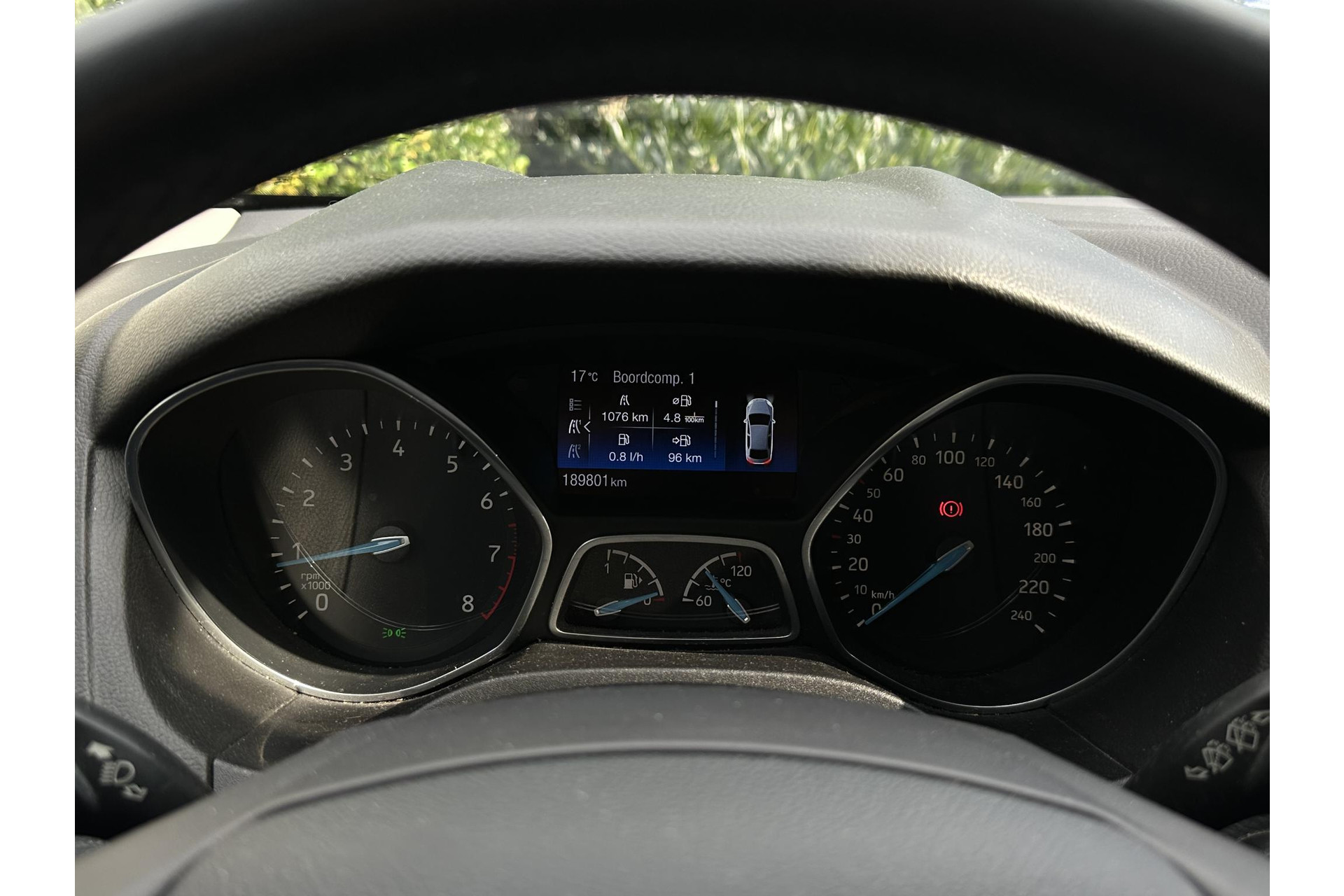 Ford FOCUS Wagon 1.0 Titanium 2017 Caribou (Pn4dy) 12