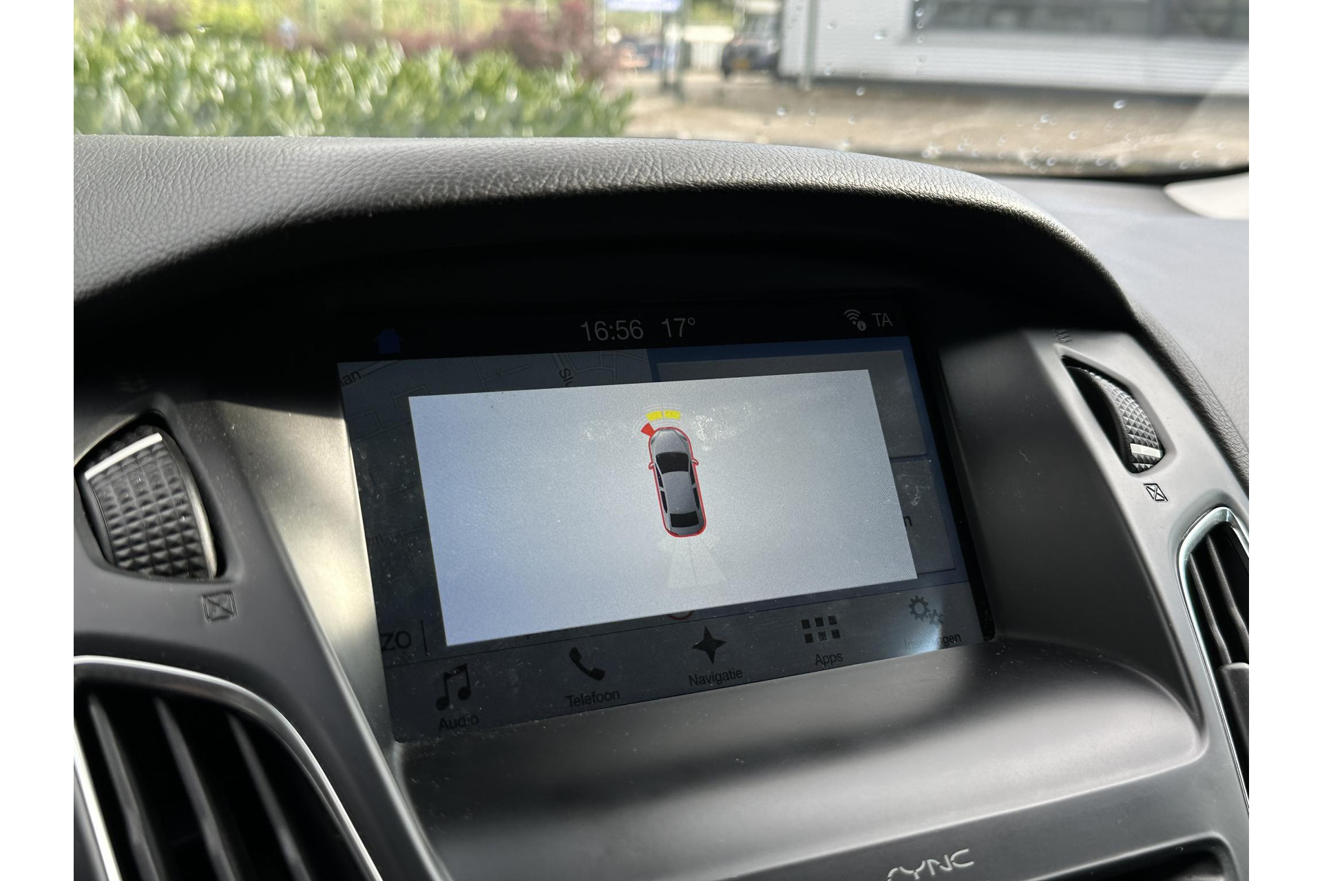 Ford FOCUS Wagon 1.0 Titanium 2017 Caribou (Pn4dy) 15