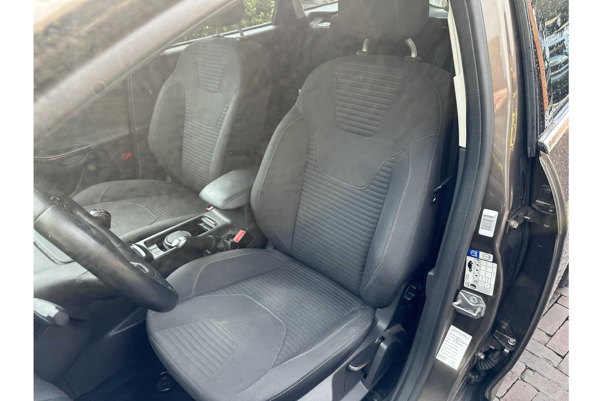 Ford FOCUS Wagon 1.0 Titanium 2017 Caribou (Pn4dy) 16