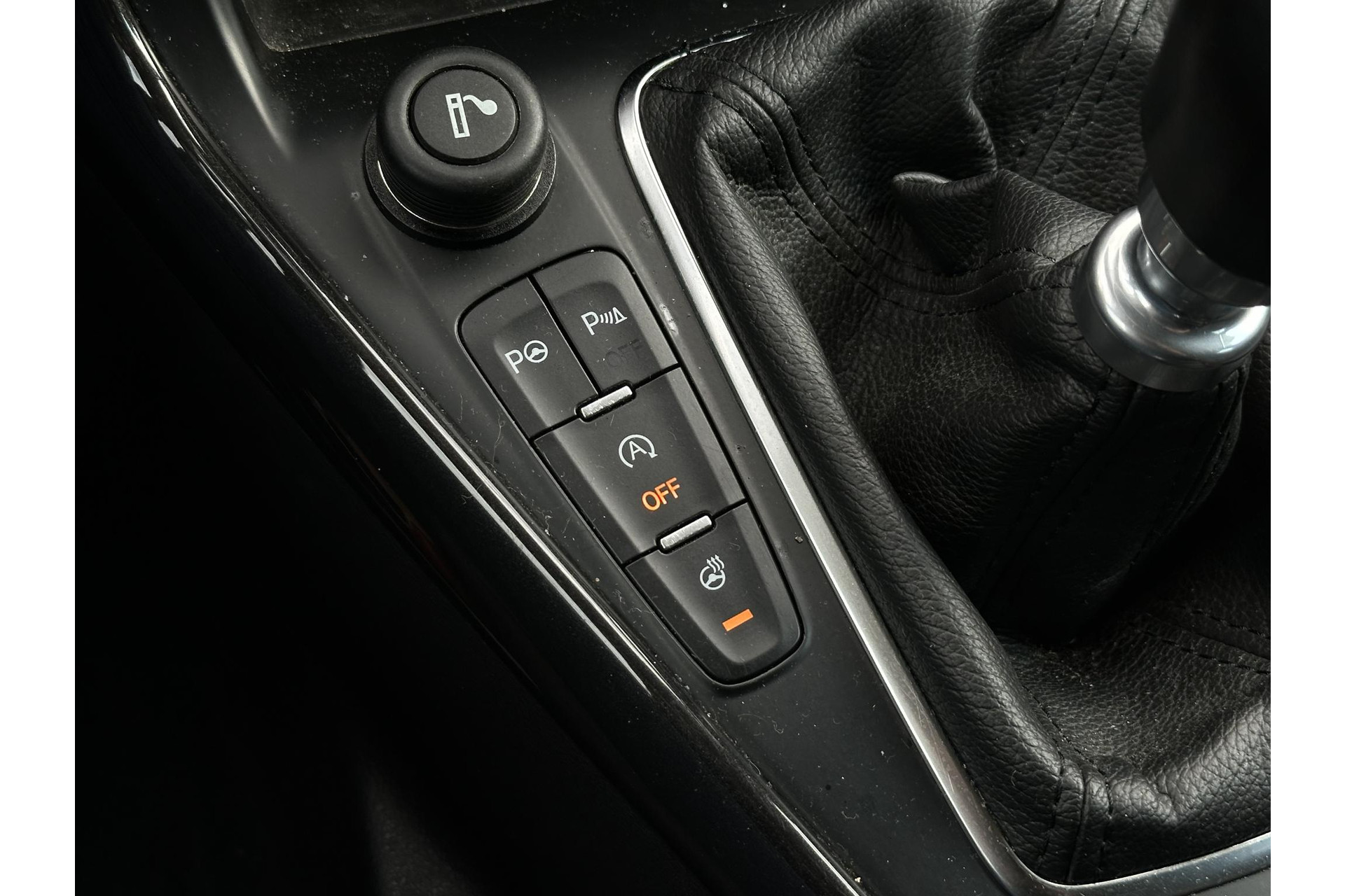 Ford FOCUS Wagon 1.0 Titanium 2017 Caribou (Pn4dy) 17