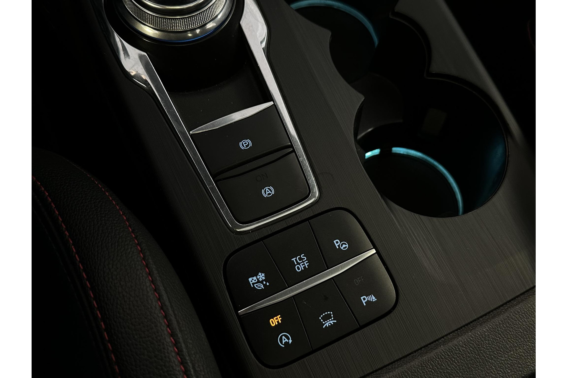 Ford FOCUS Wagon 1.5 EcoBoost ST Line Business 2019  24