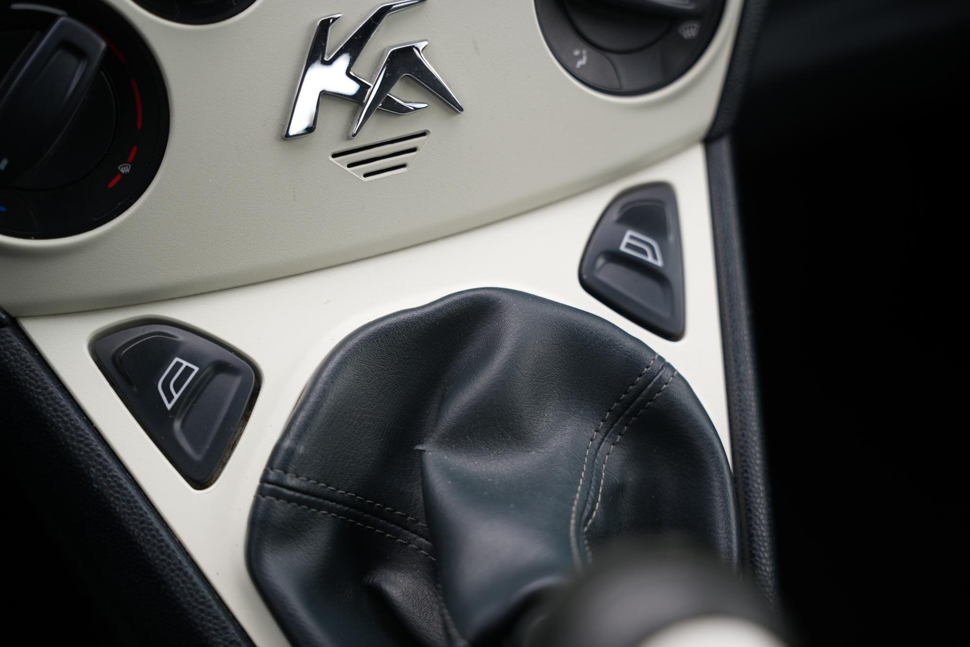 Ford Ka 1.2 Cool & Sound start/stop 2012 Midnight 25