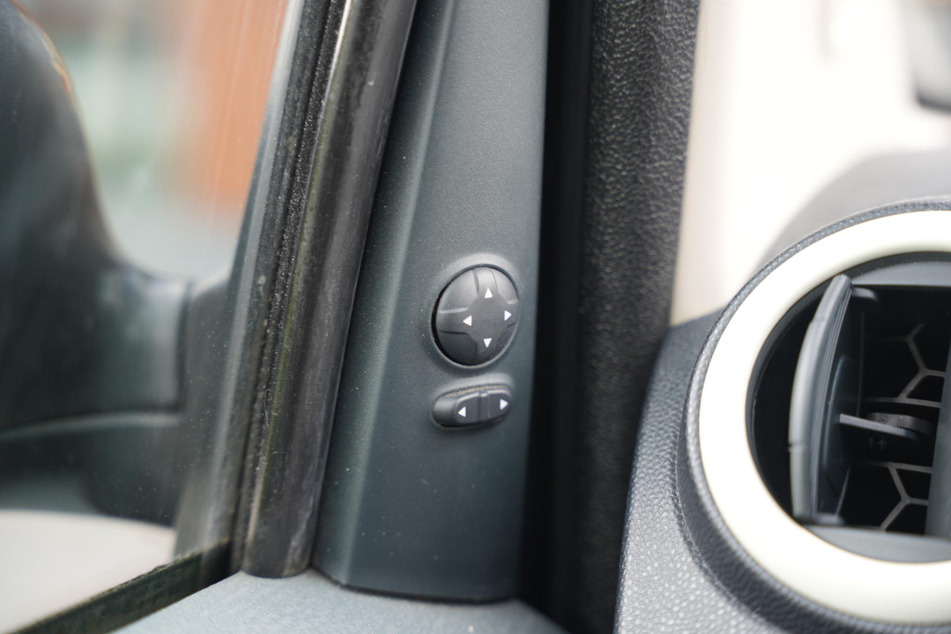 Ford Ka 1.2 Cool & Sound start/stop 2012 Midnight 27