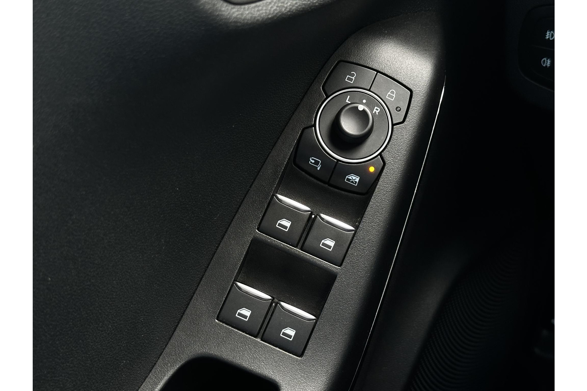 Ford Puma 1.5 EcoBoost ST-X 2022  28