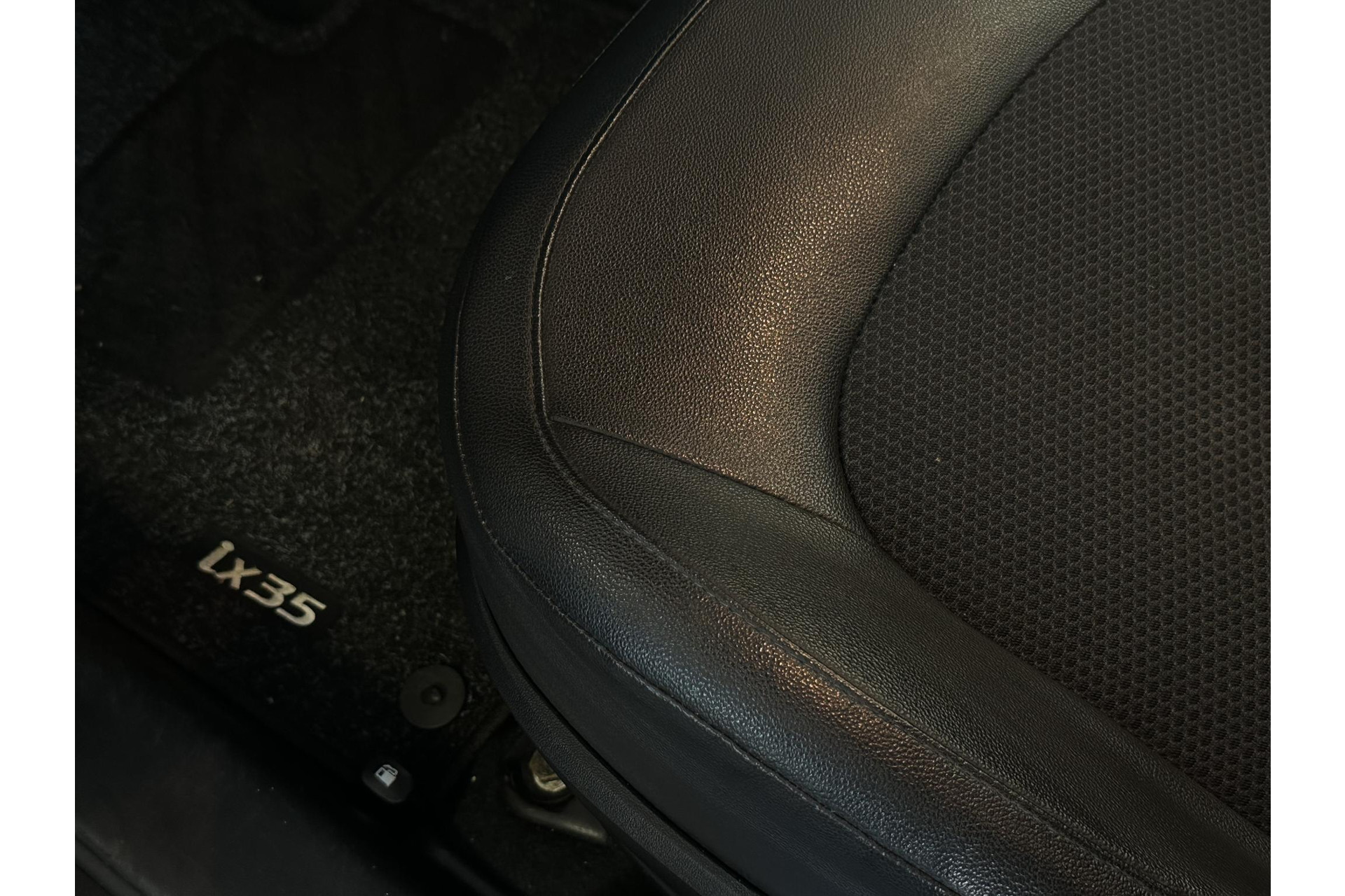 Hyundai ix35 2.0i i-Motion 2014 Phantom Black Pearl (PAE) 17