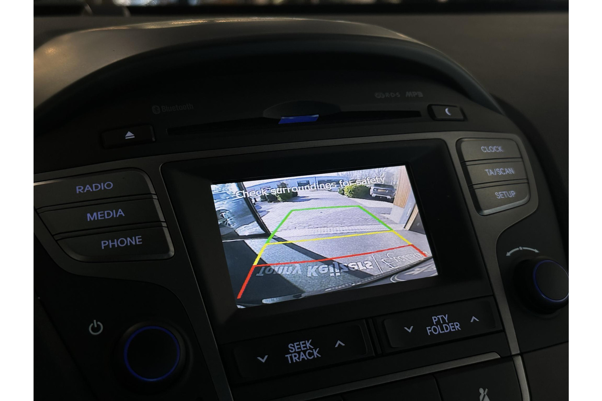 Hyundai ix35 2.0i i-Motion 2014 Phantom Black Pearl (PAE) 21